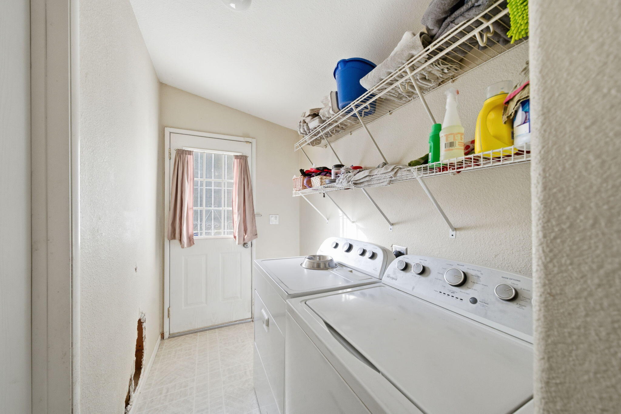 main property photo 14