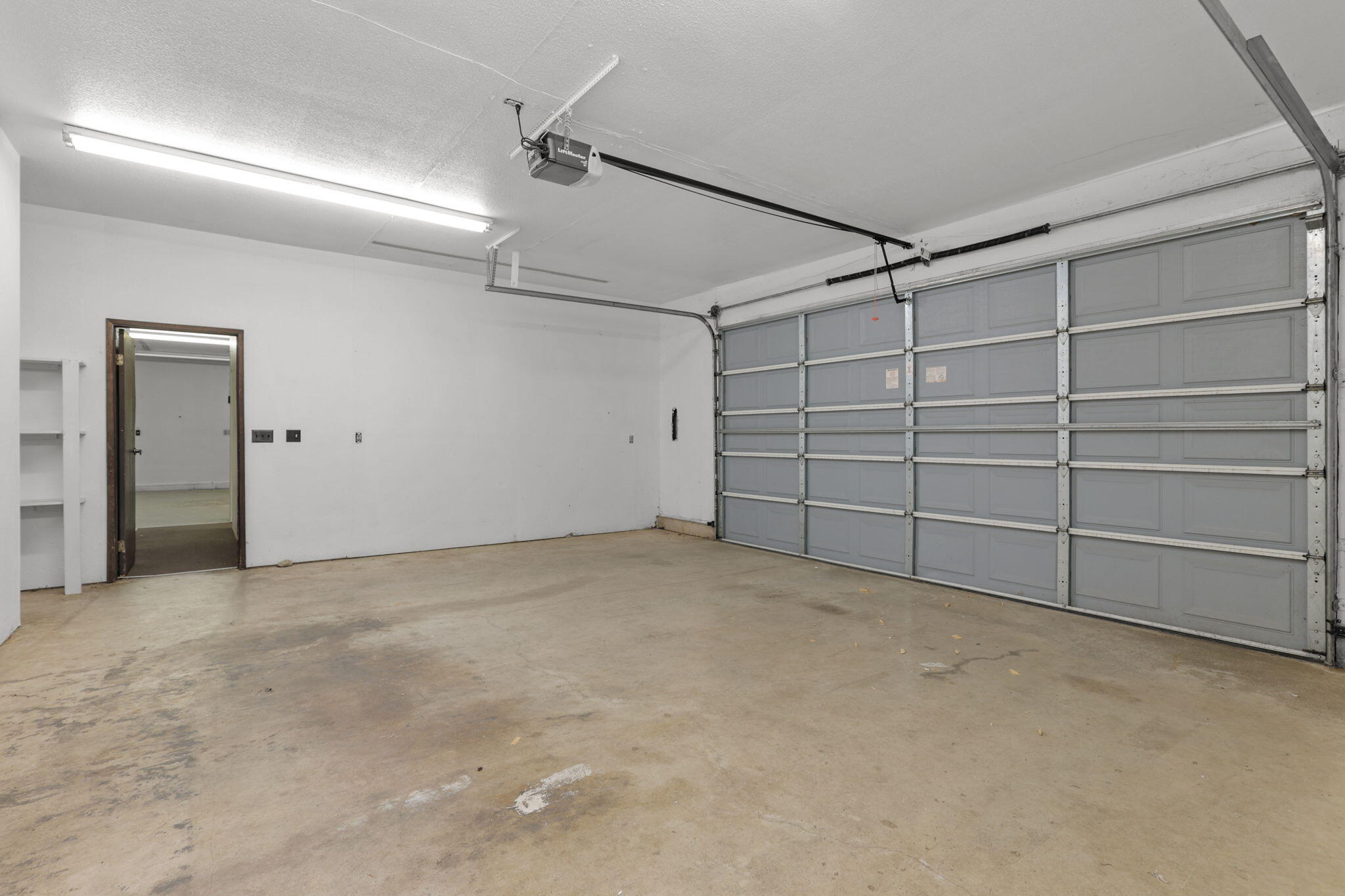 main property photo 63
