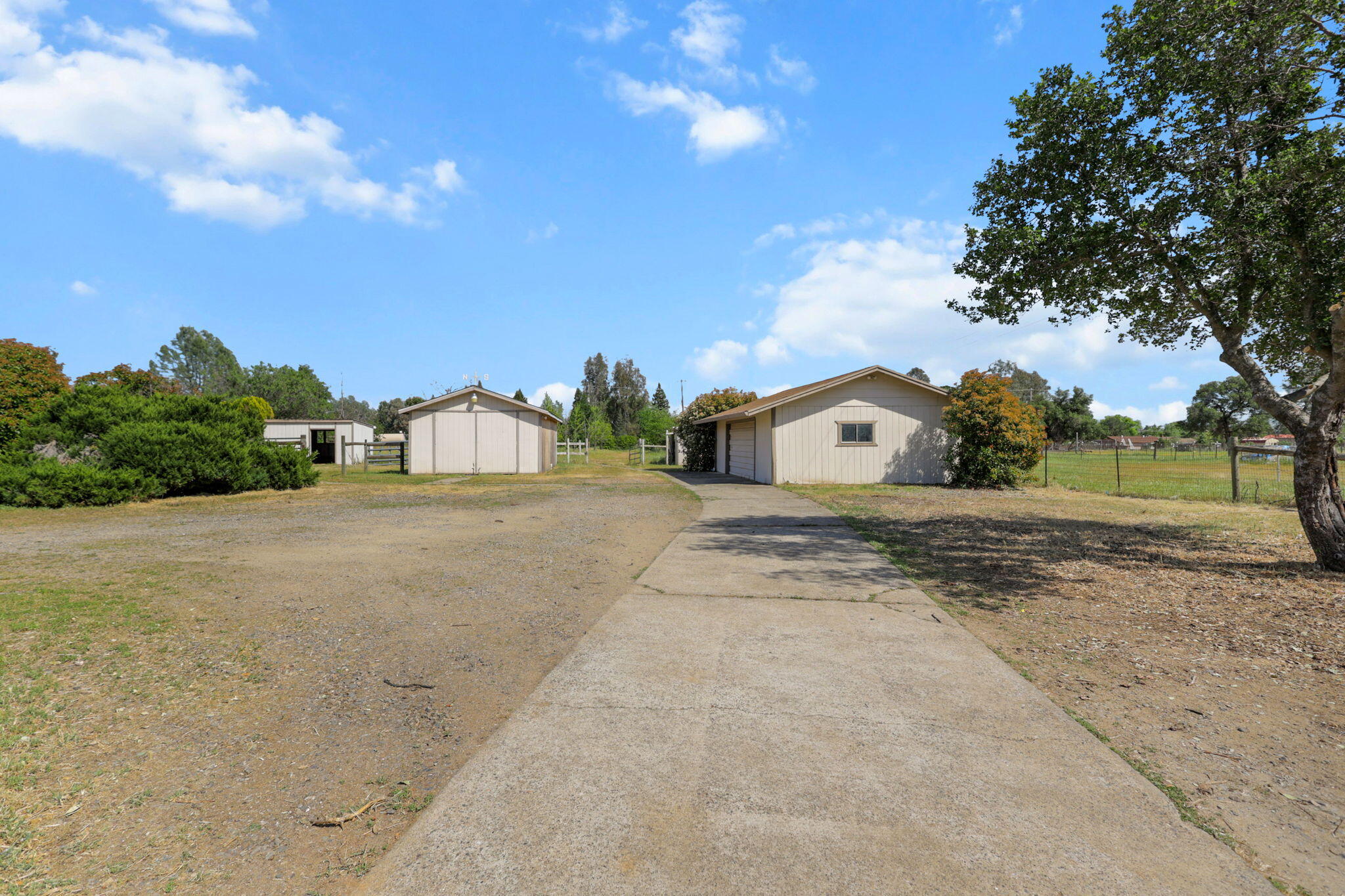 main property photo 75