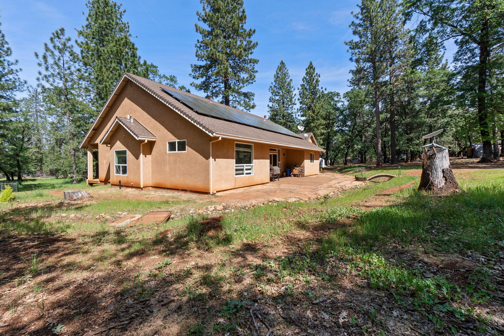 main property photo 49