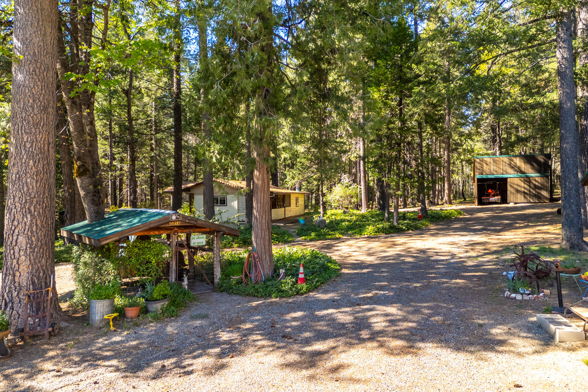 main property photo 8