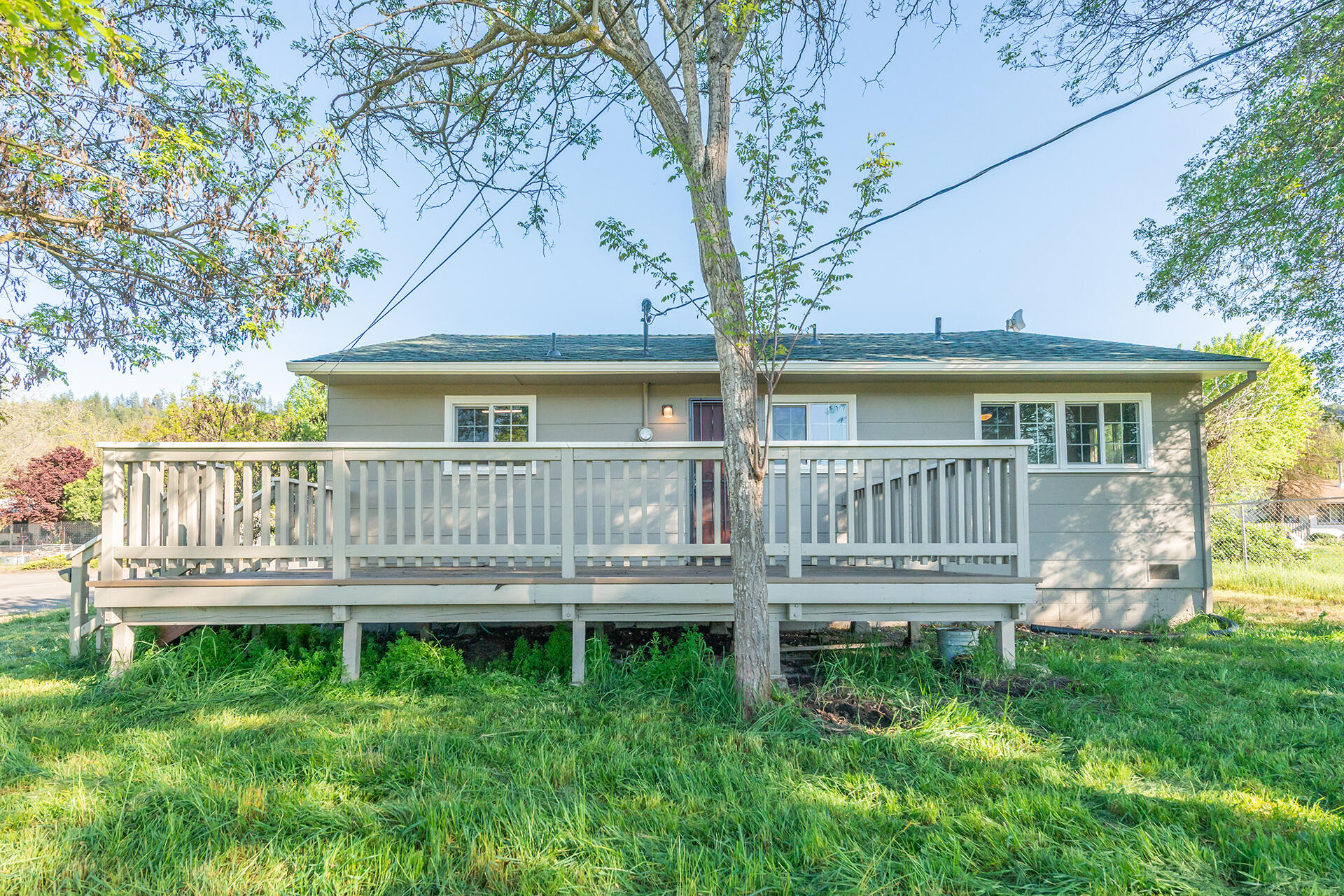 main property photo 54