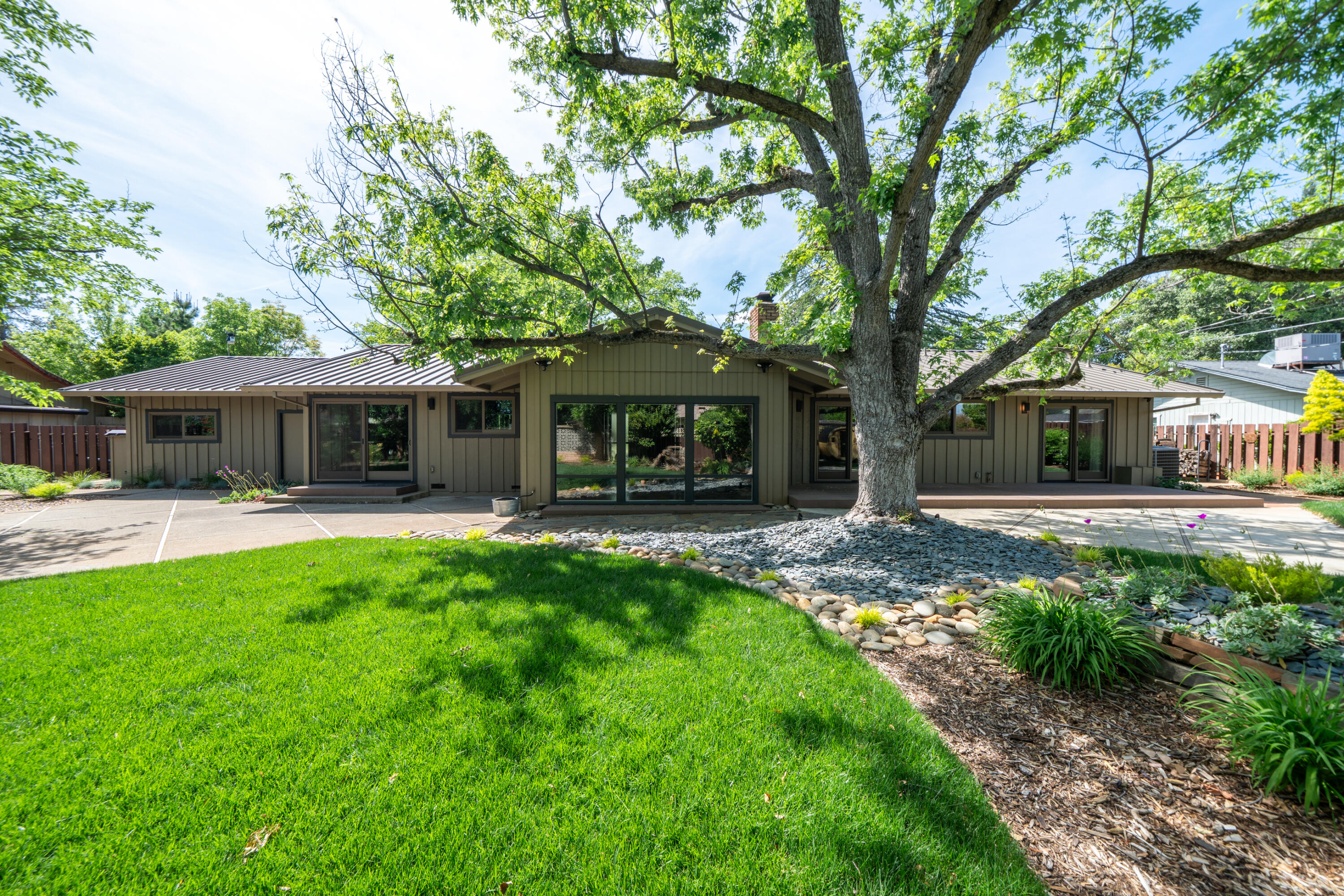 main property photo 58