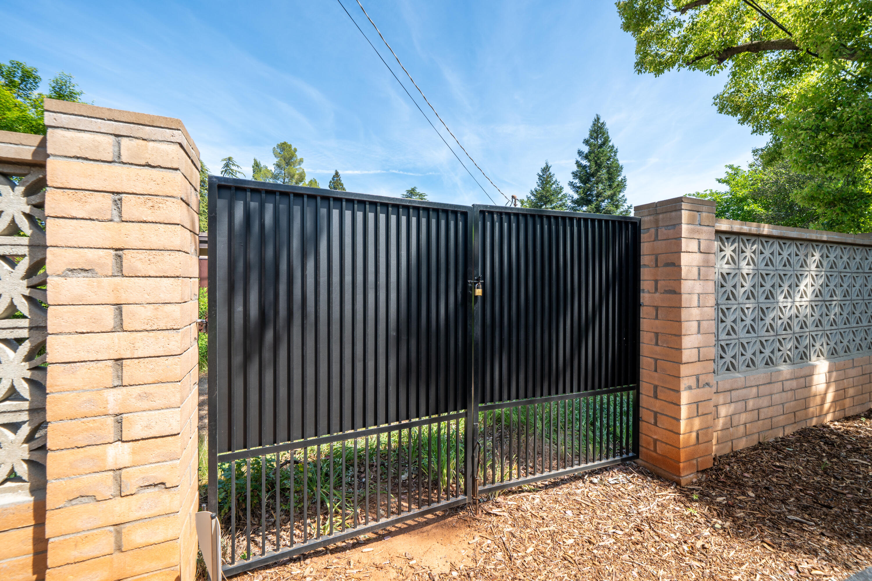 main property photo 71