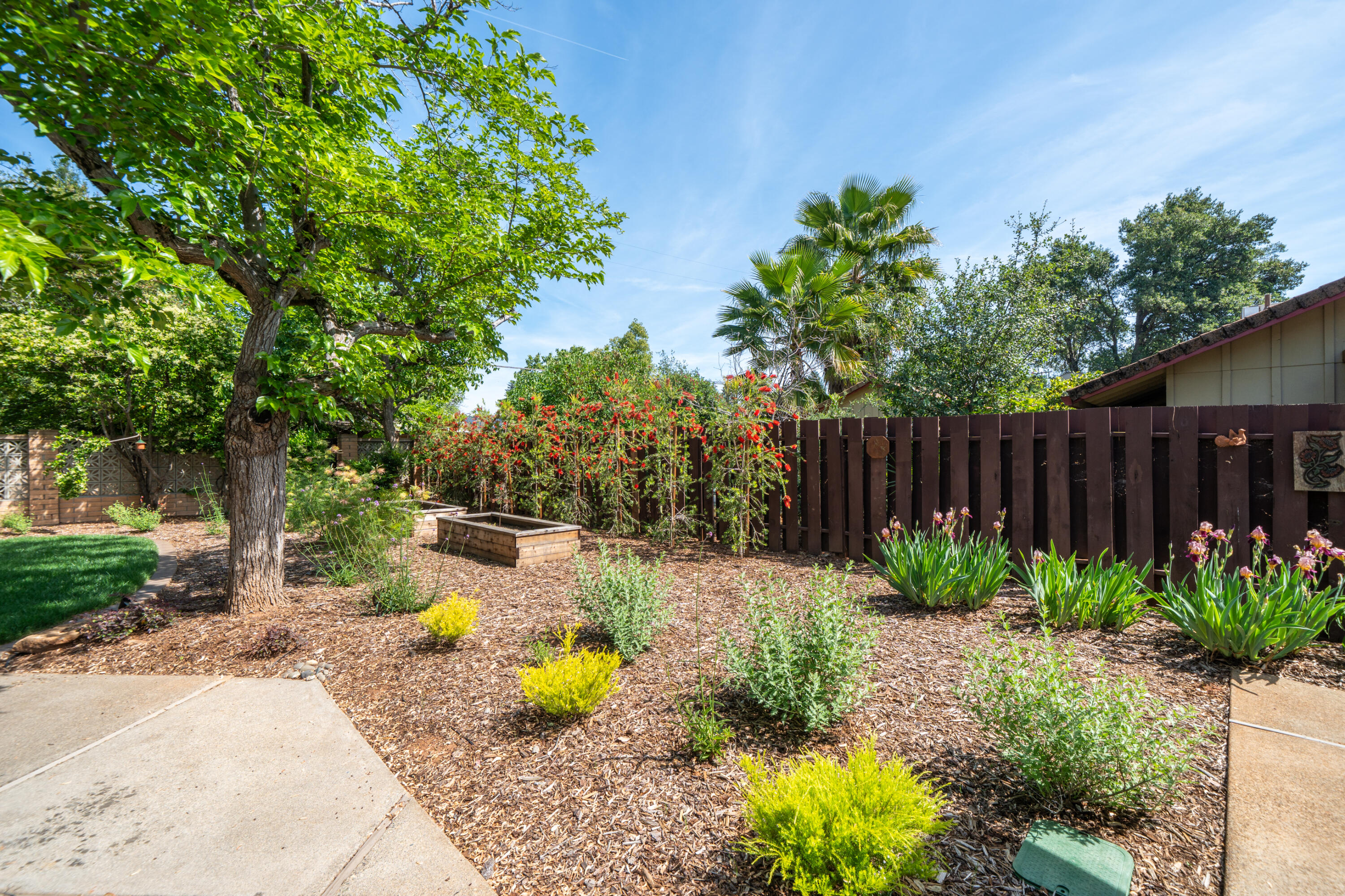 main property photo 72