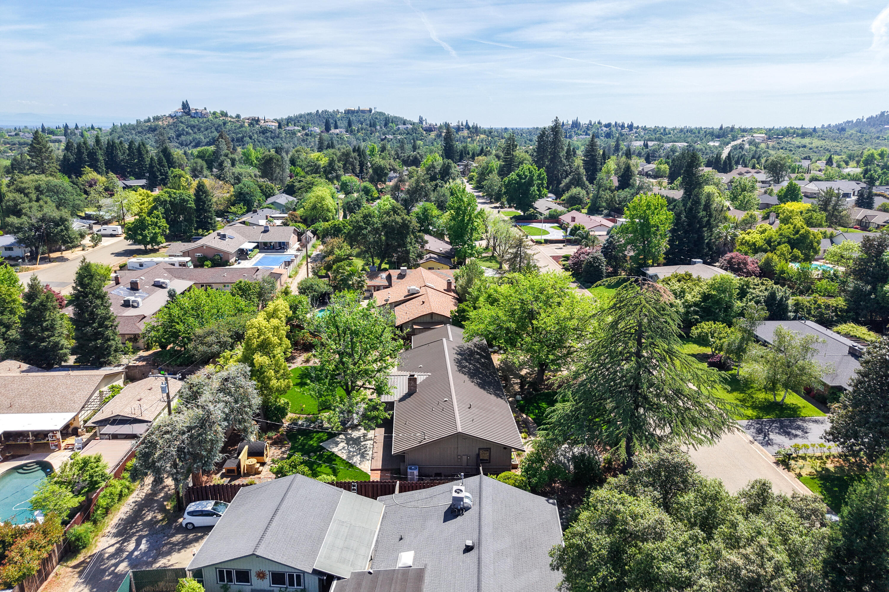 main property photo 78