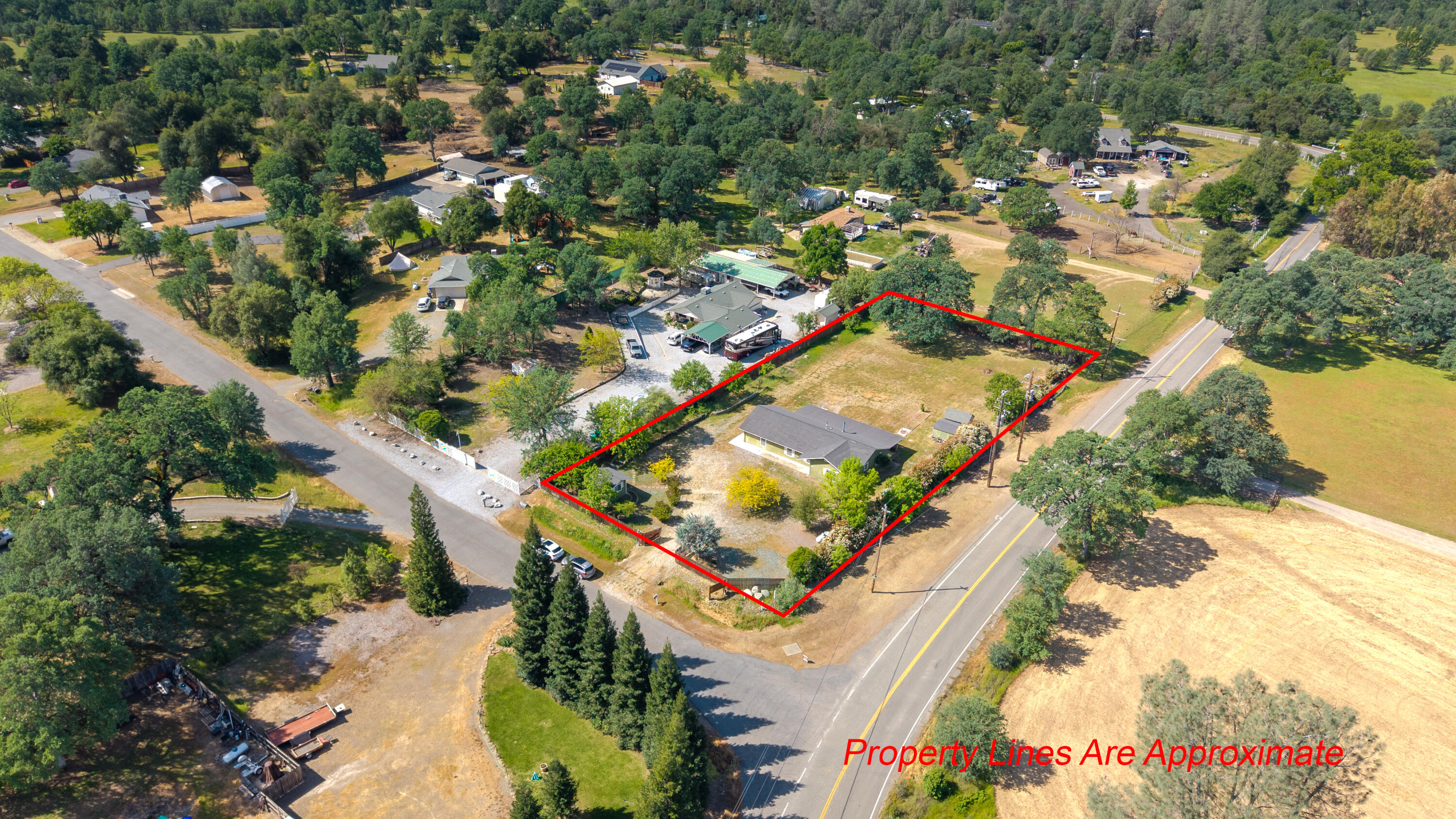 main property photo 16