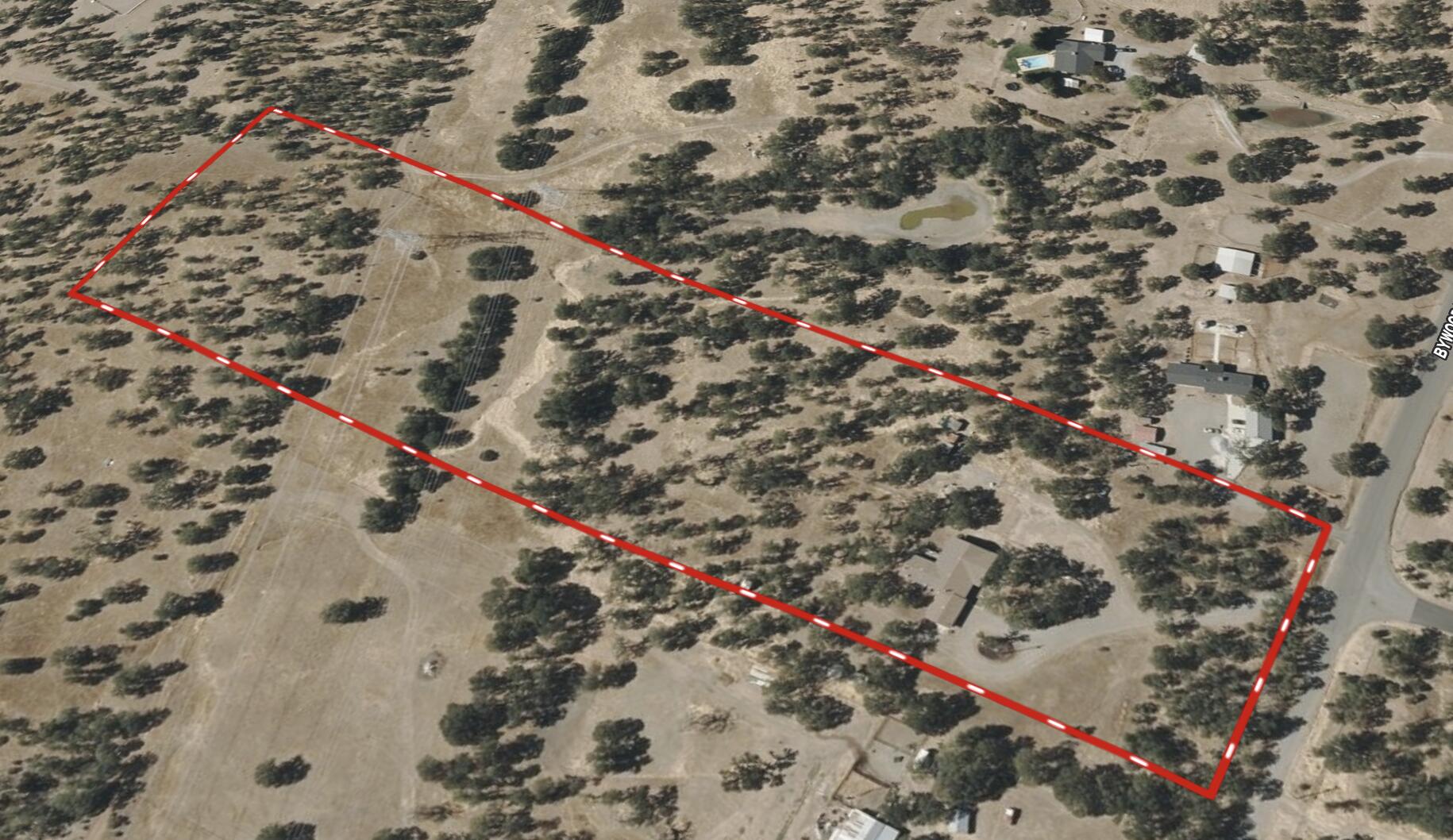 main property photo 29
