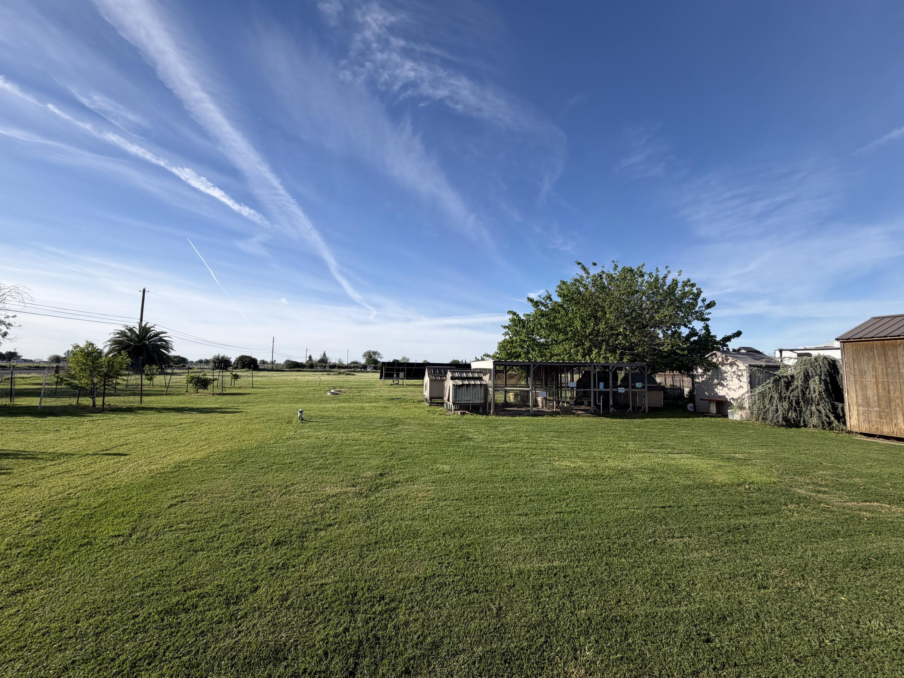 main property photo 16
