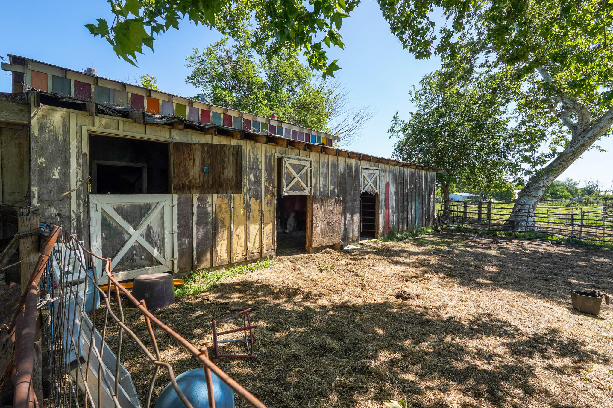main property photo 39