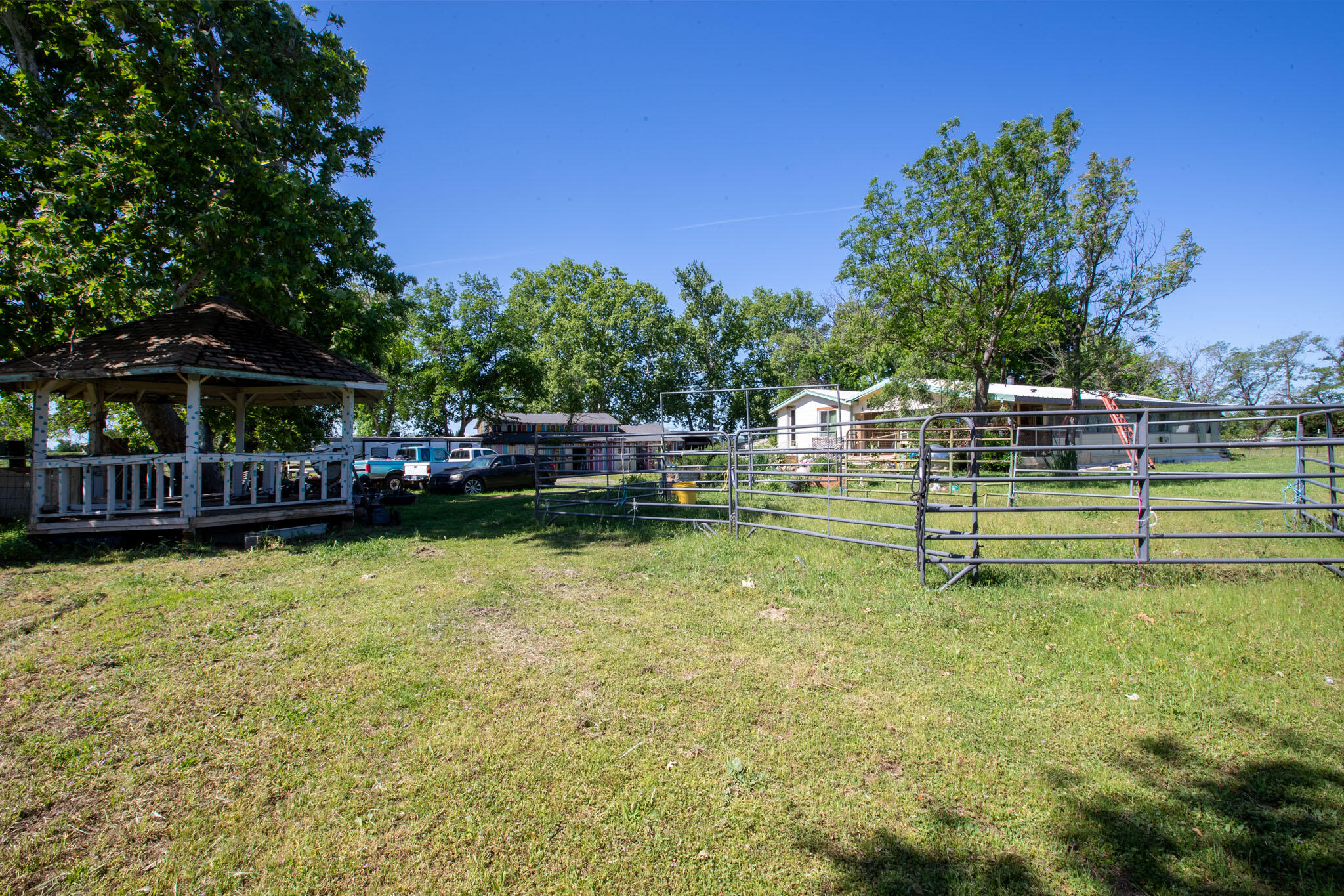 main property photo 42