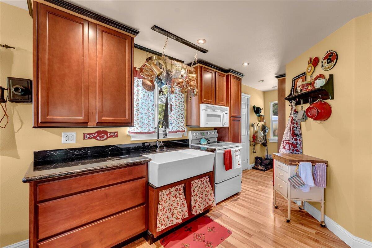 main property photo 63