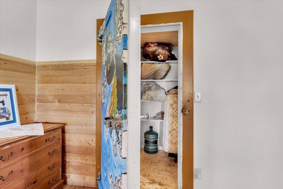 main property photo 88