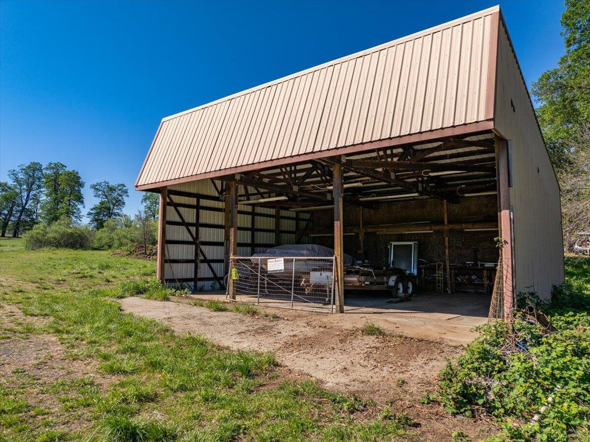 main property photo 94
