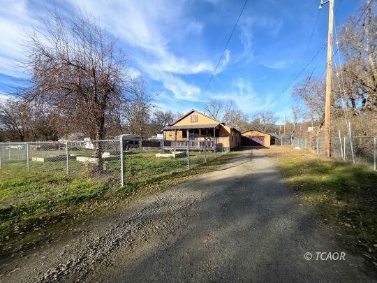 main property photo 32