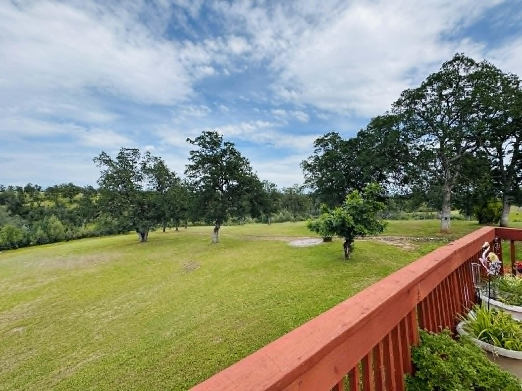 main property photo 25
