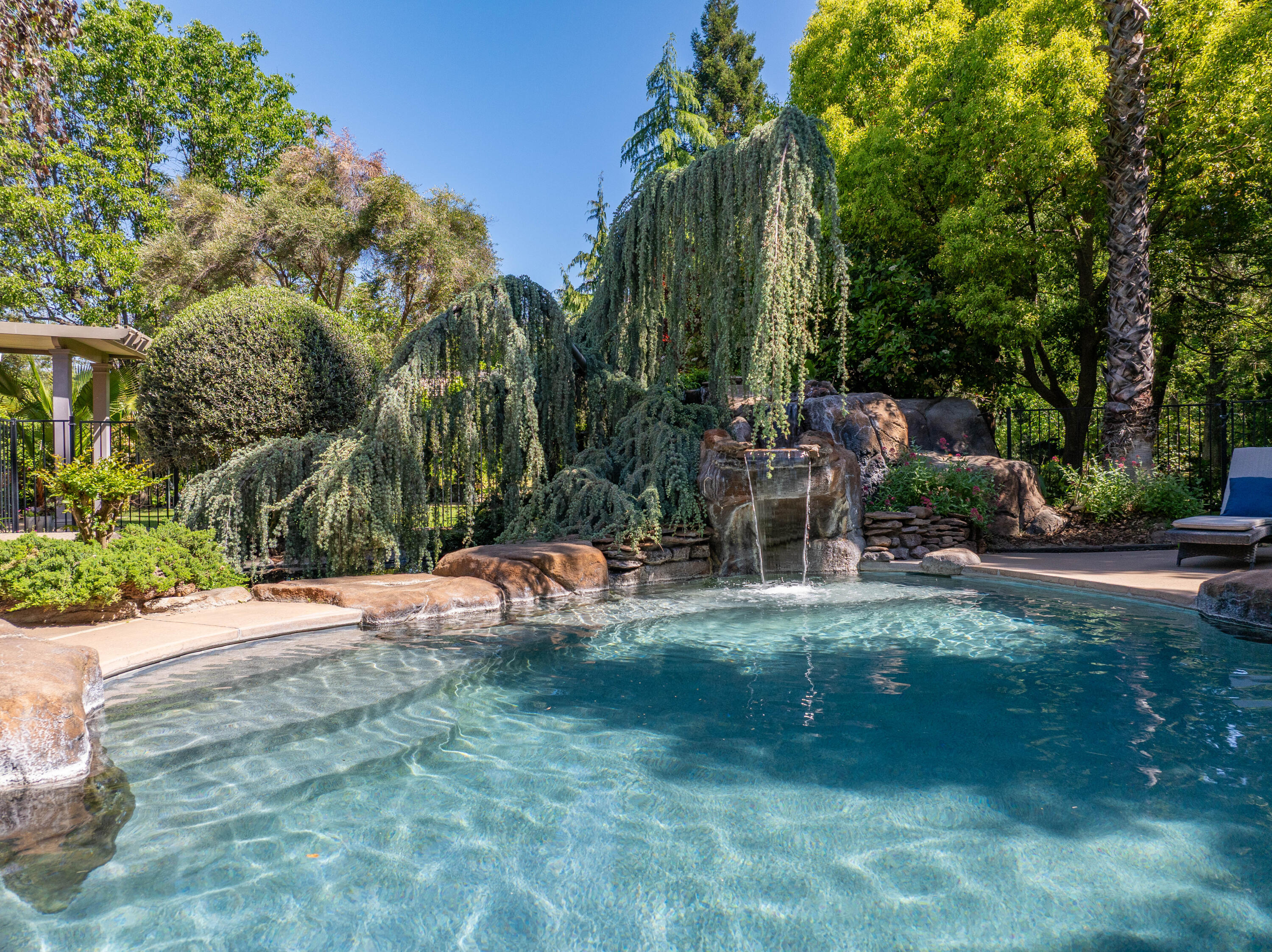 main property photo 52