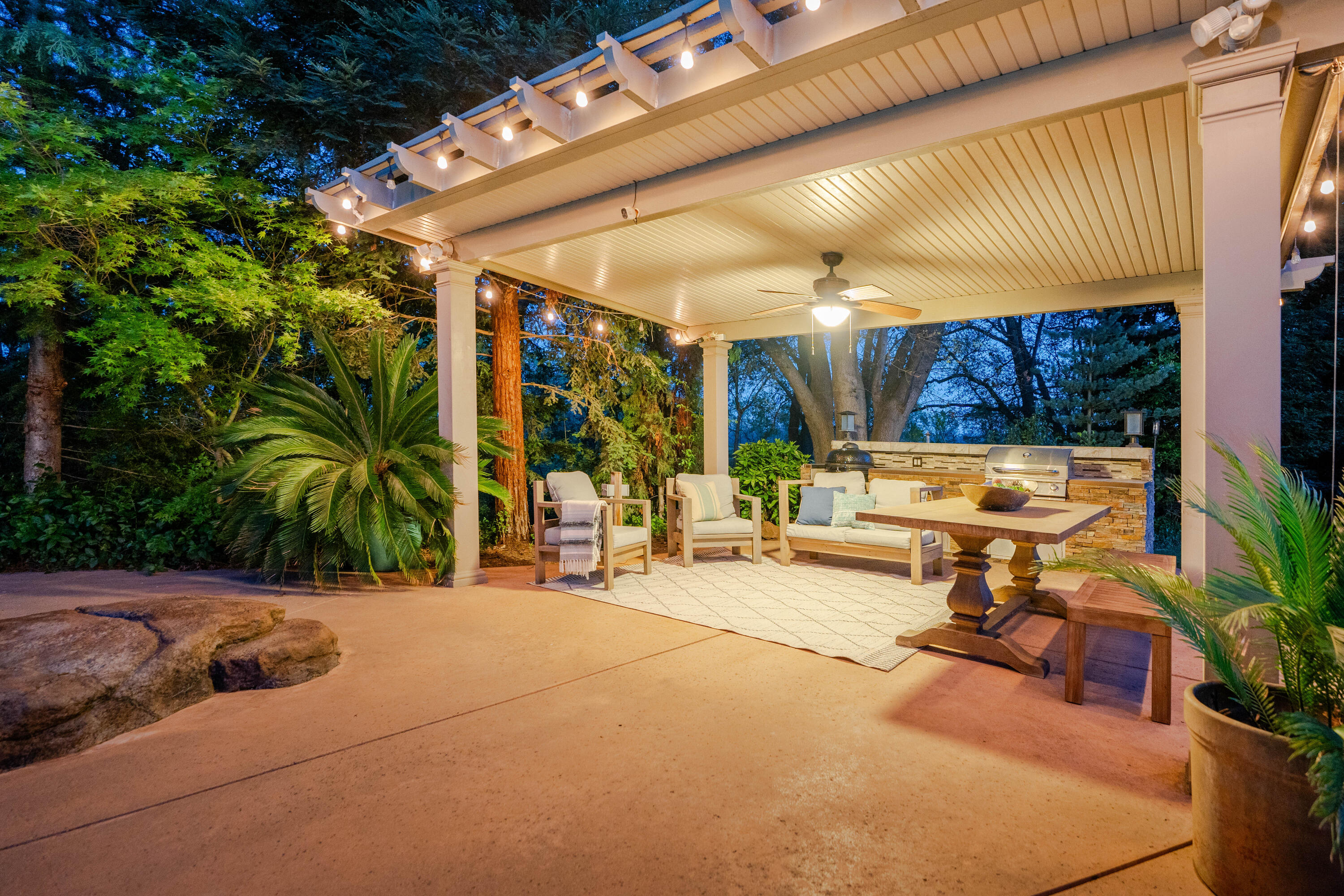 main property photo 82