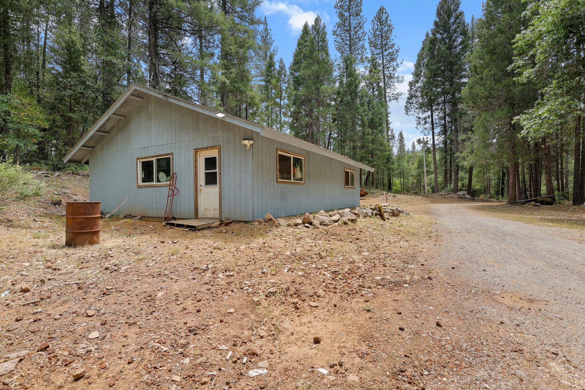 main property photo 76
