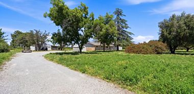 image of property with 3 Bed | 2 Bath | 1,188 Sqft