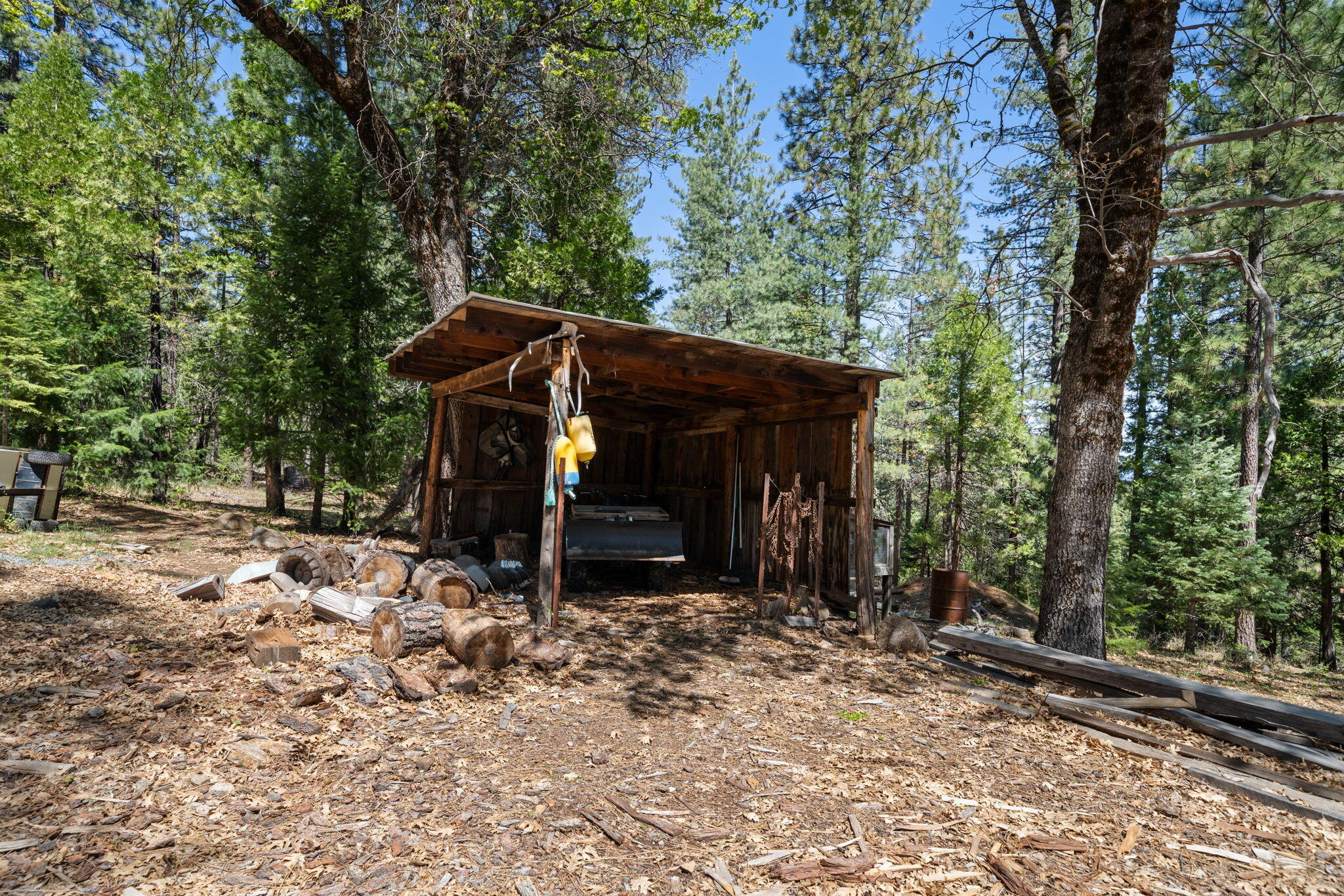 main property photo 49