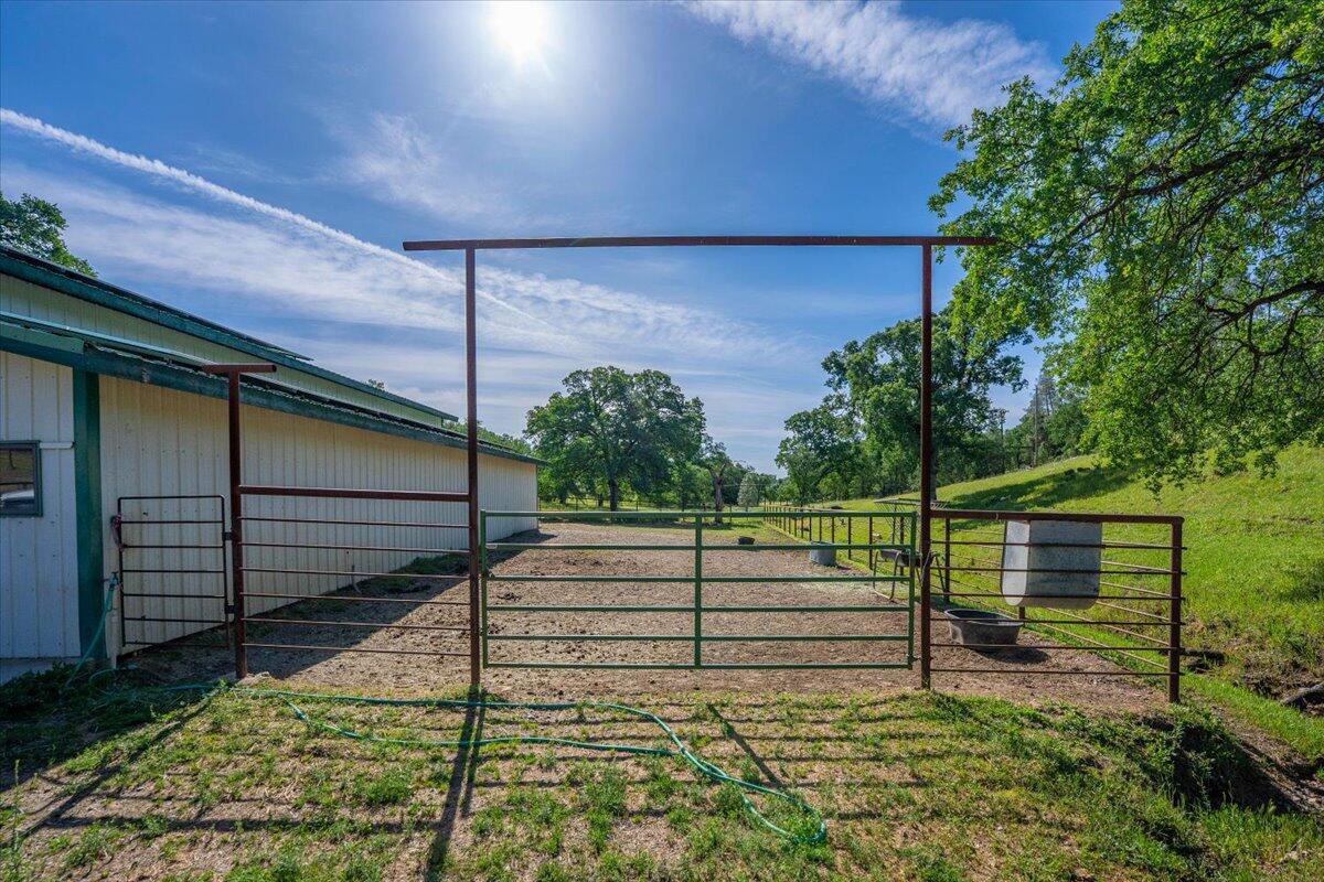 main property photo 114