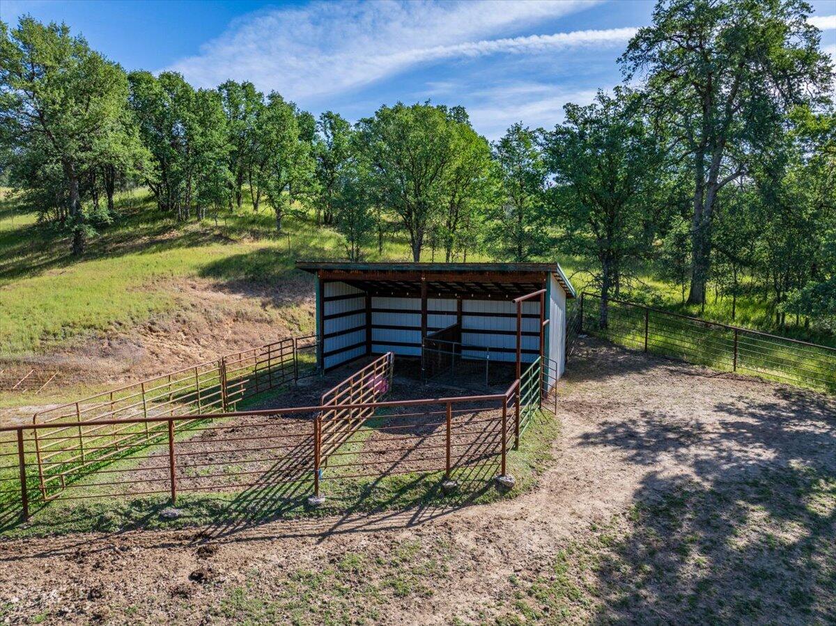 main property photo 66
