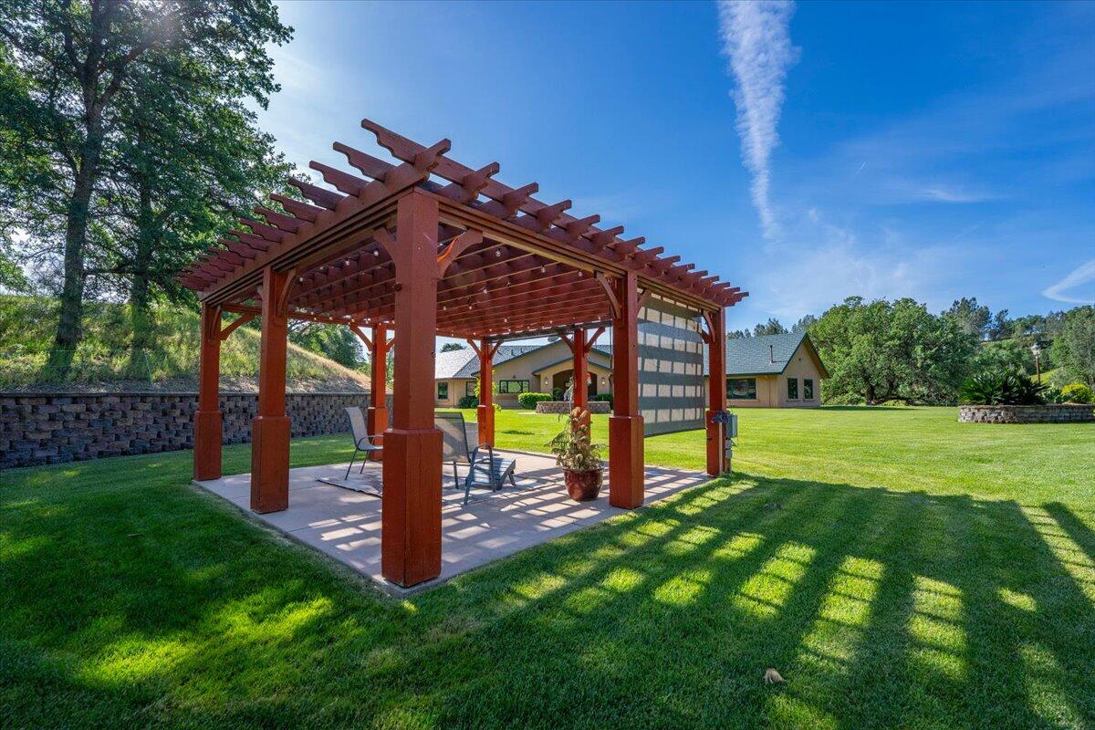 main property photo 99