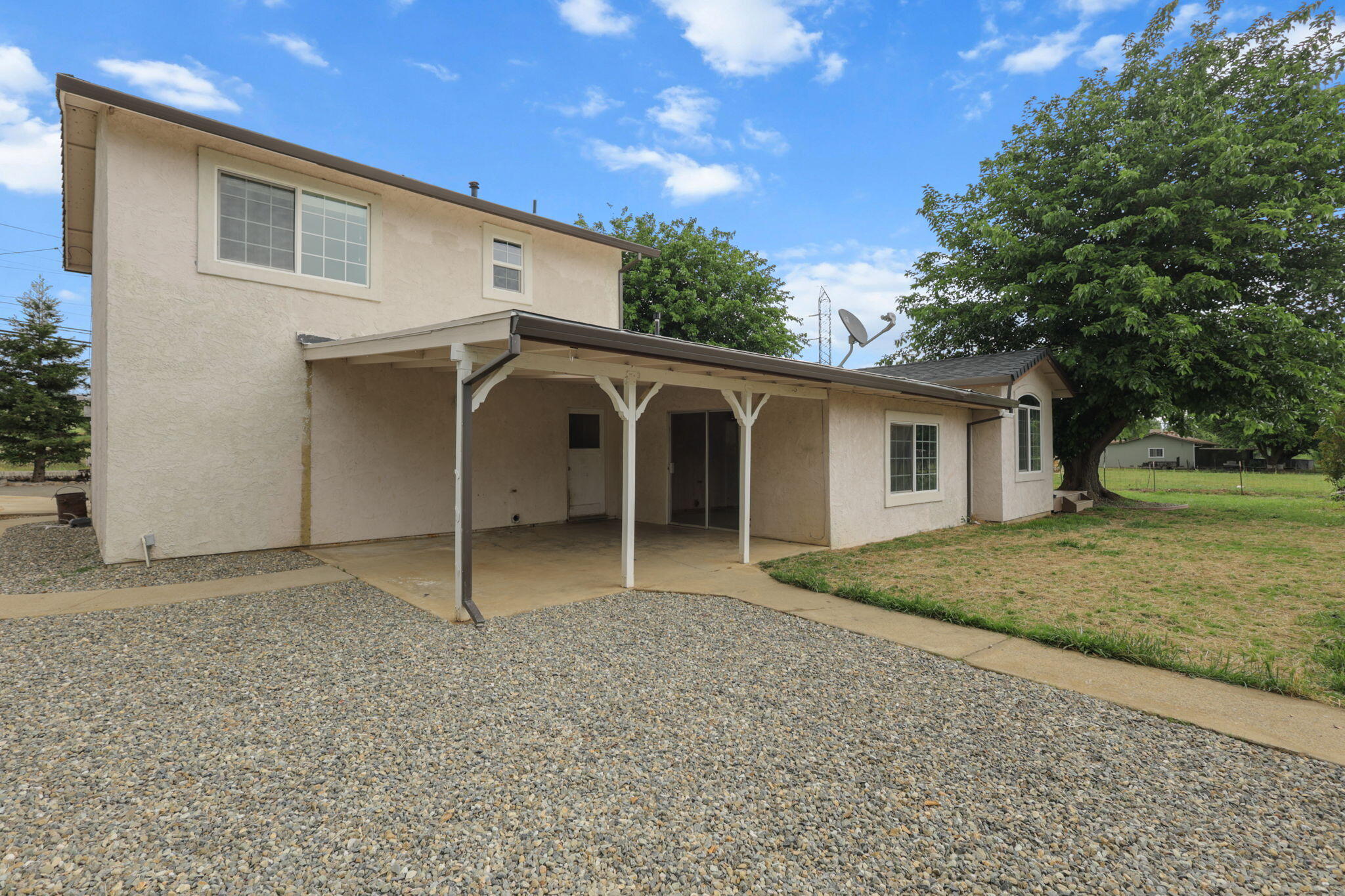 main property photo 44