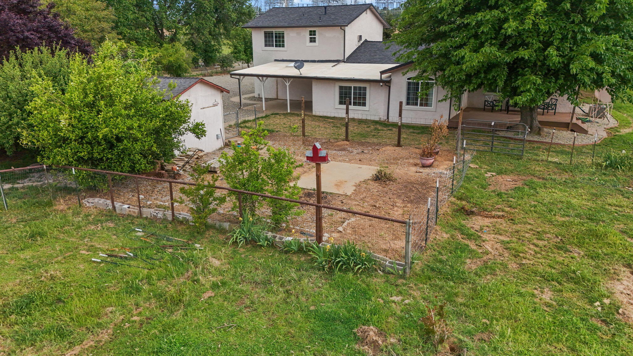 main property photo 6