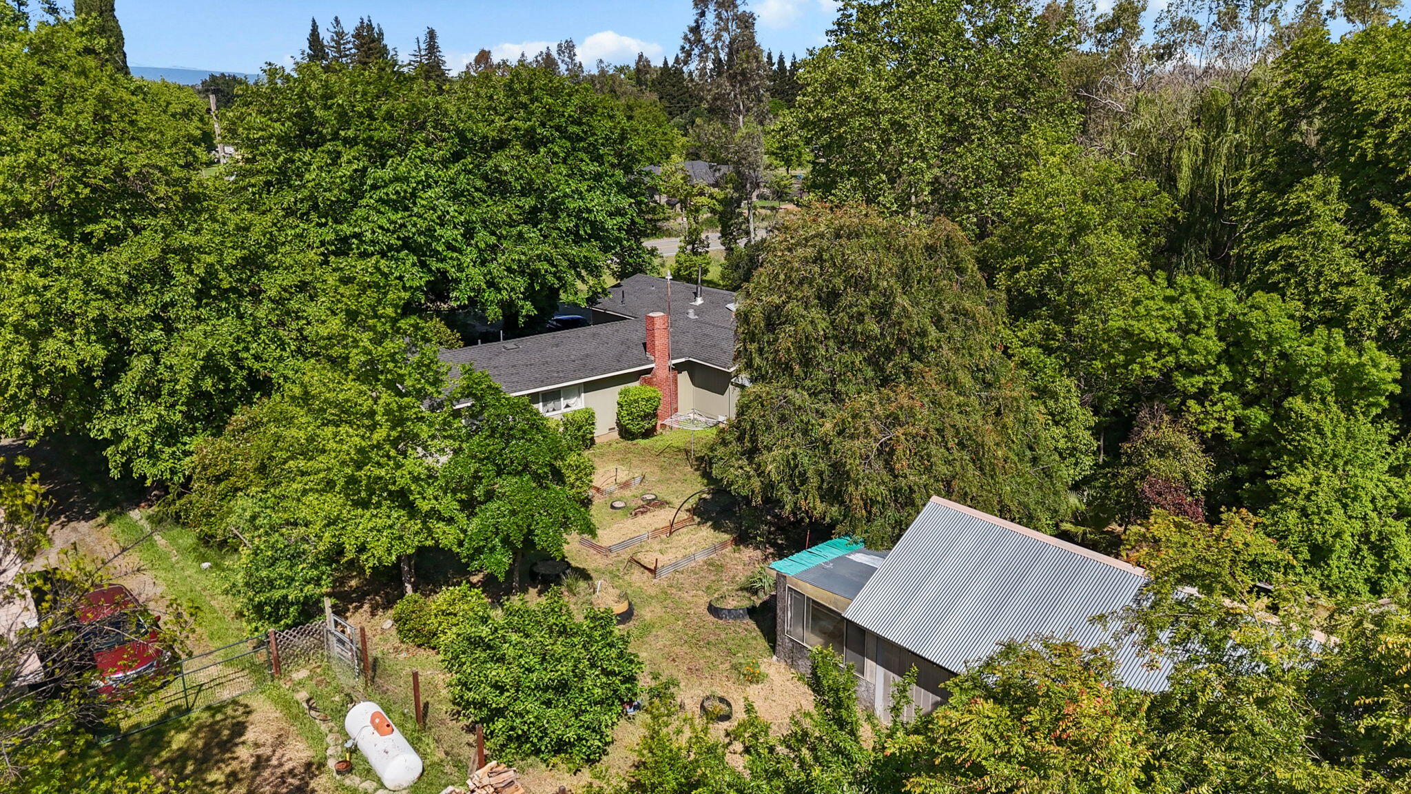 main property photo 48