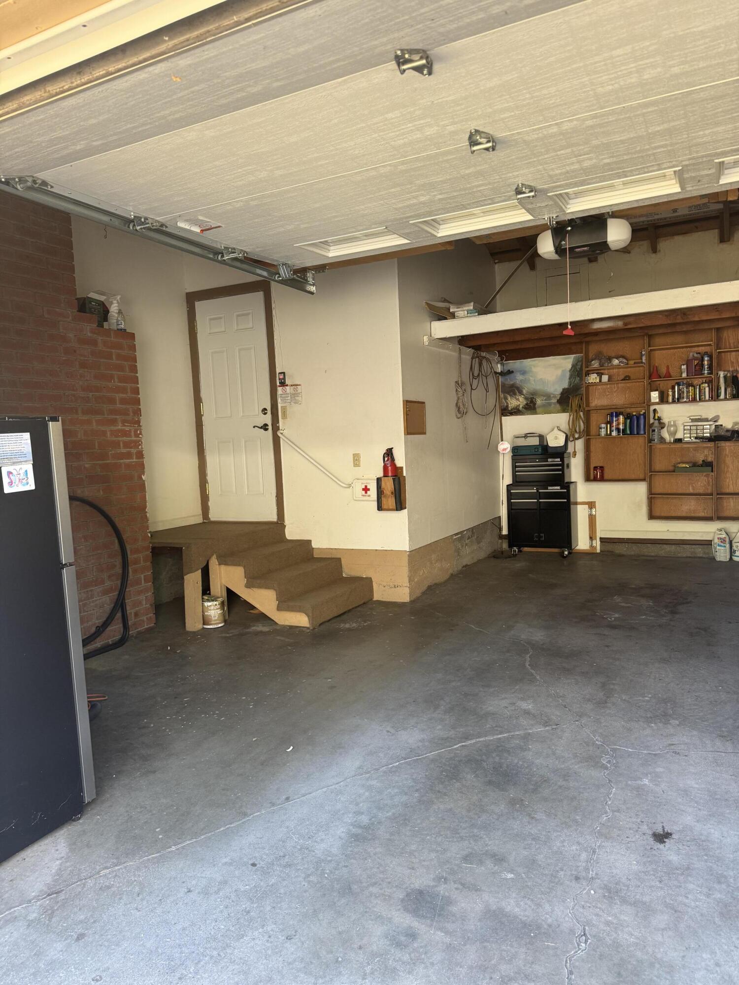 main property photo 46