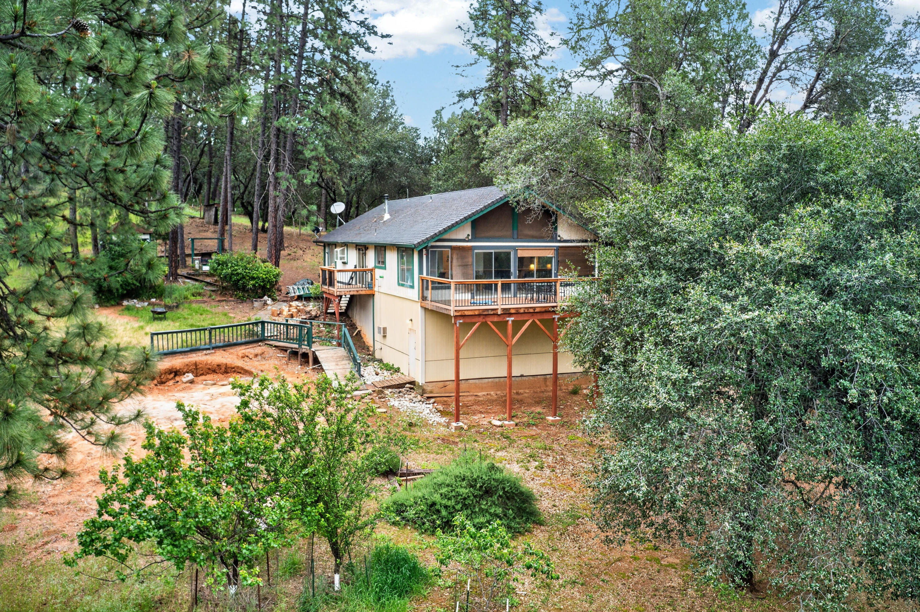 main property photo 25