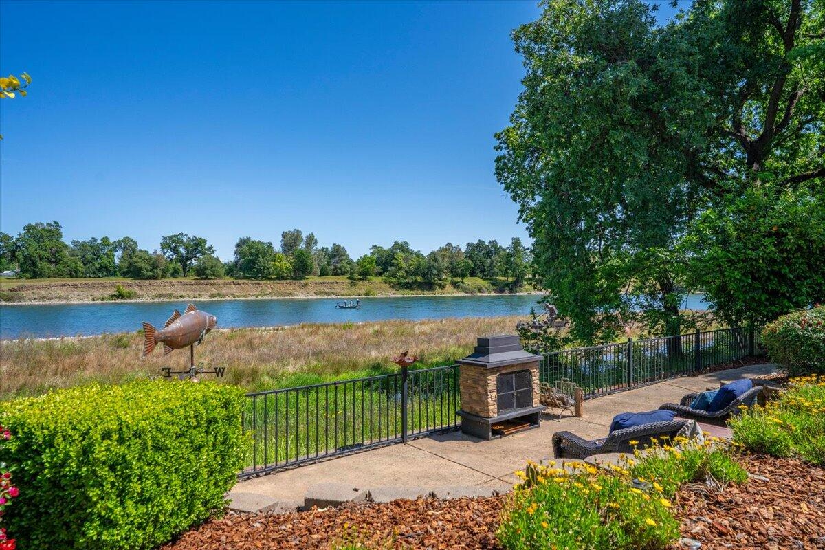 main property photo 64