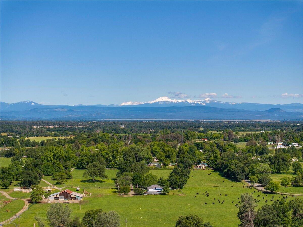 main property photo 76