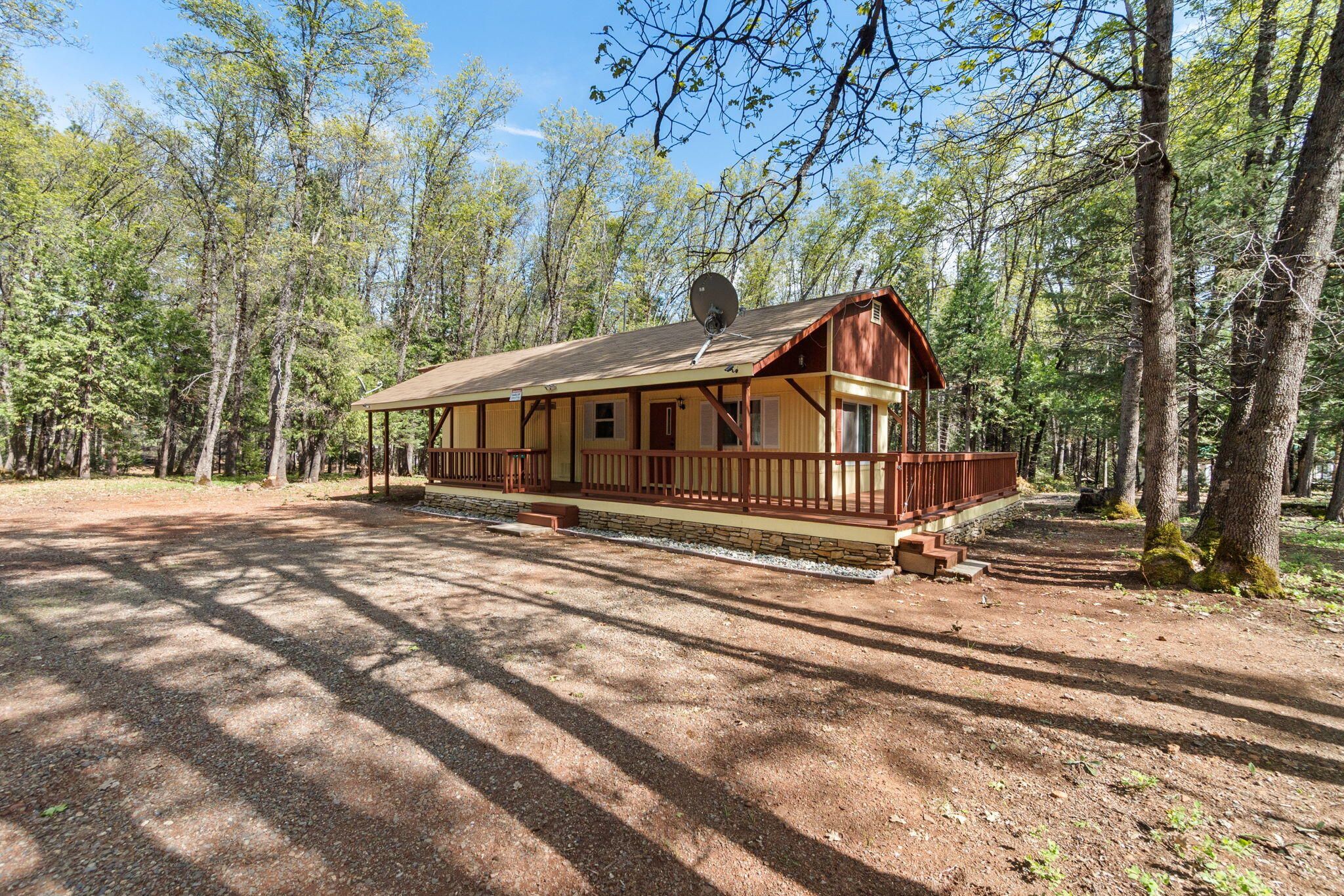 main property photo 20