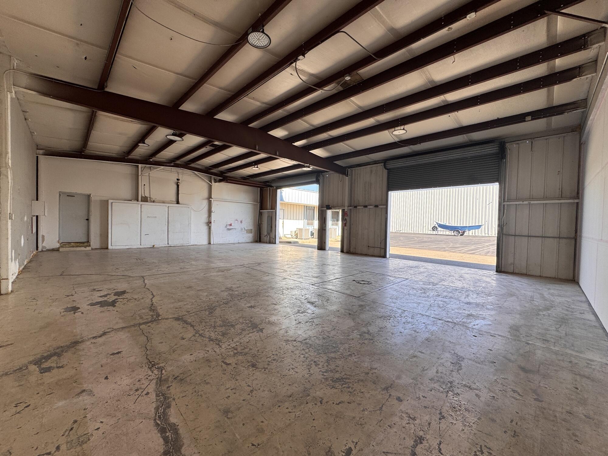 main property photo 19
