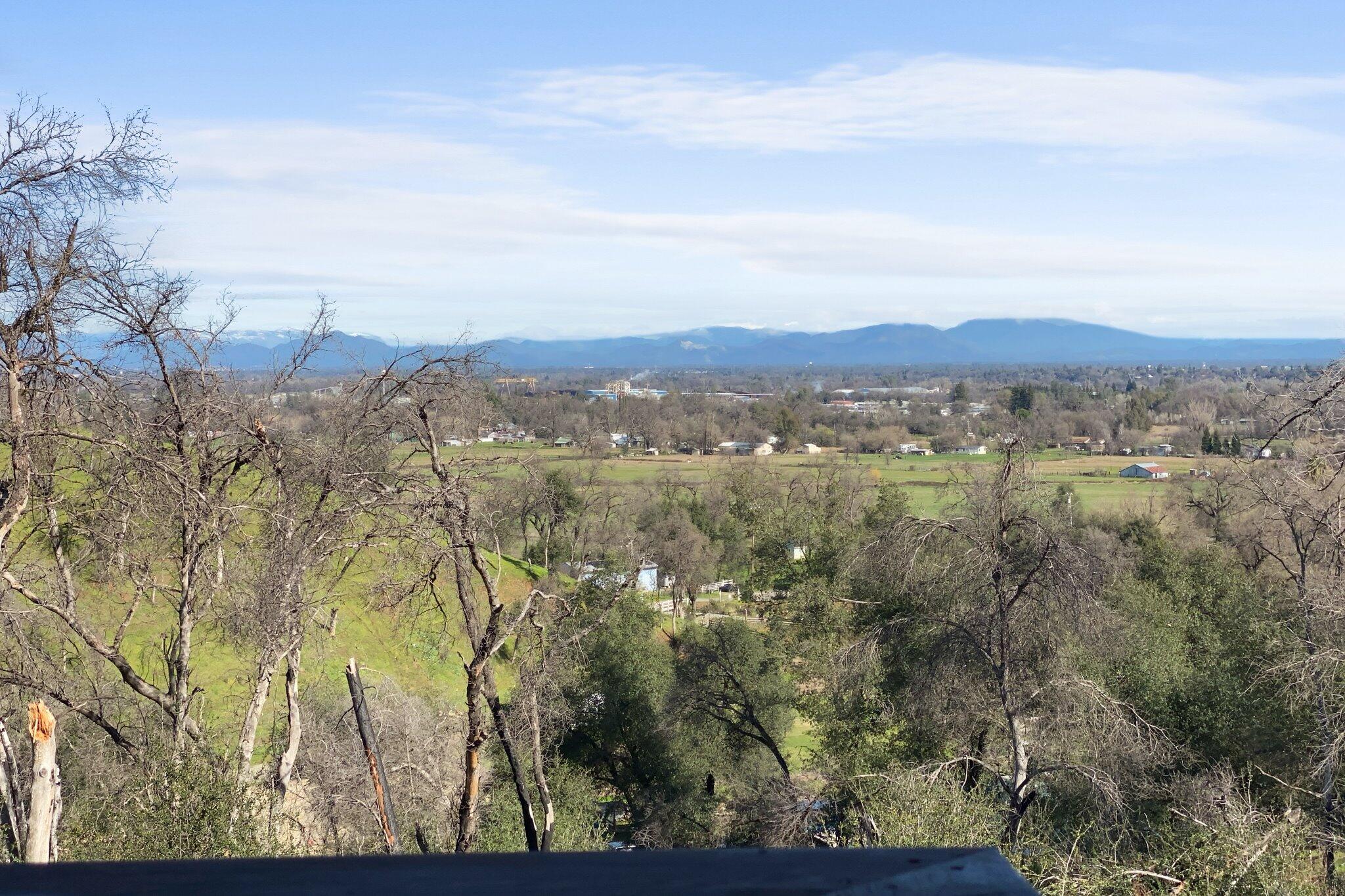 main property photo 40