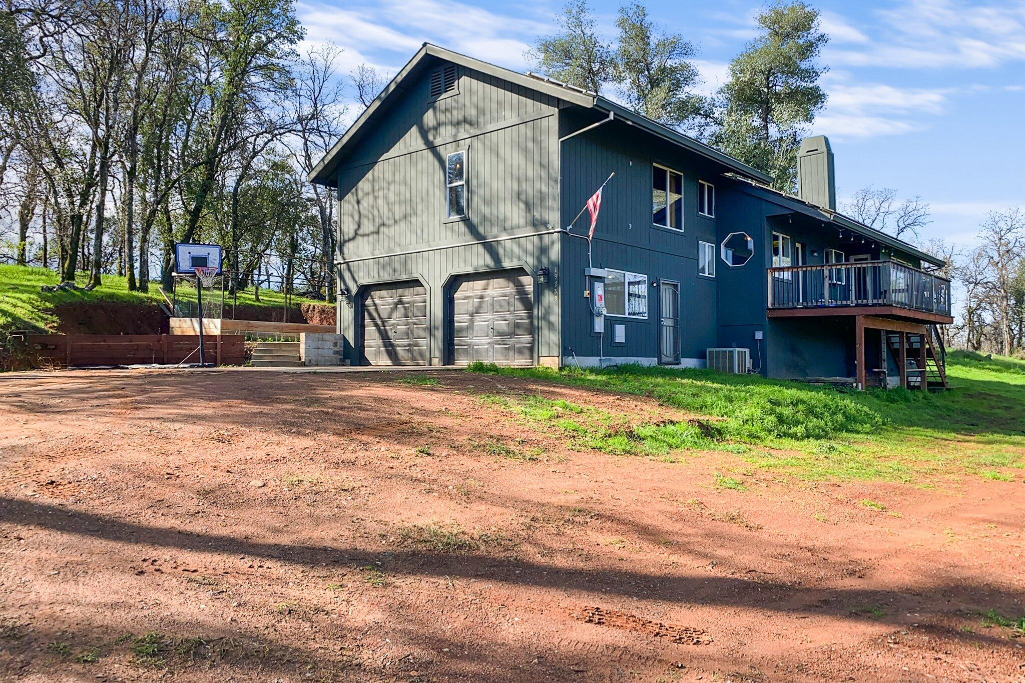 main property photo 51