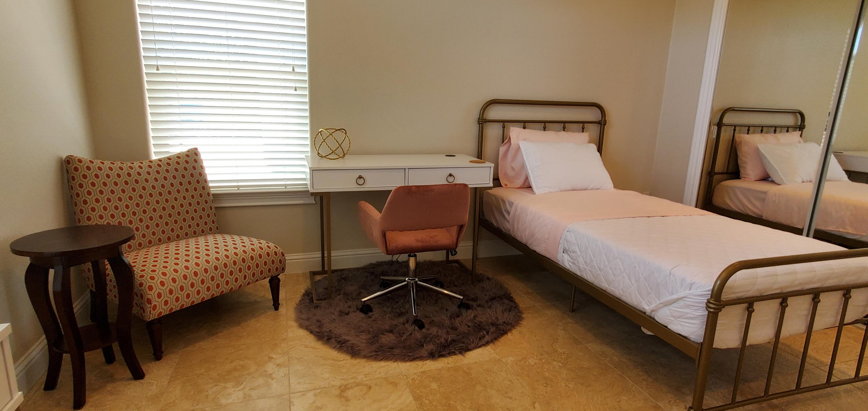 main property photo 70