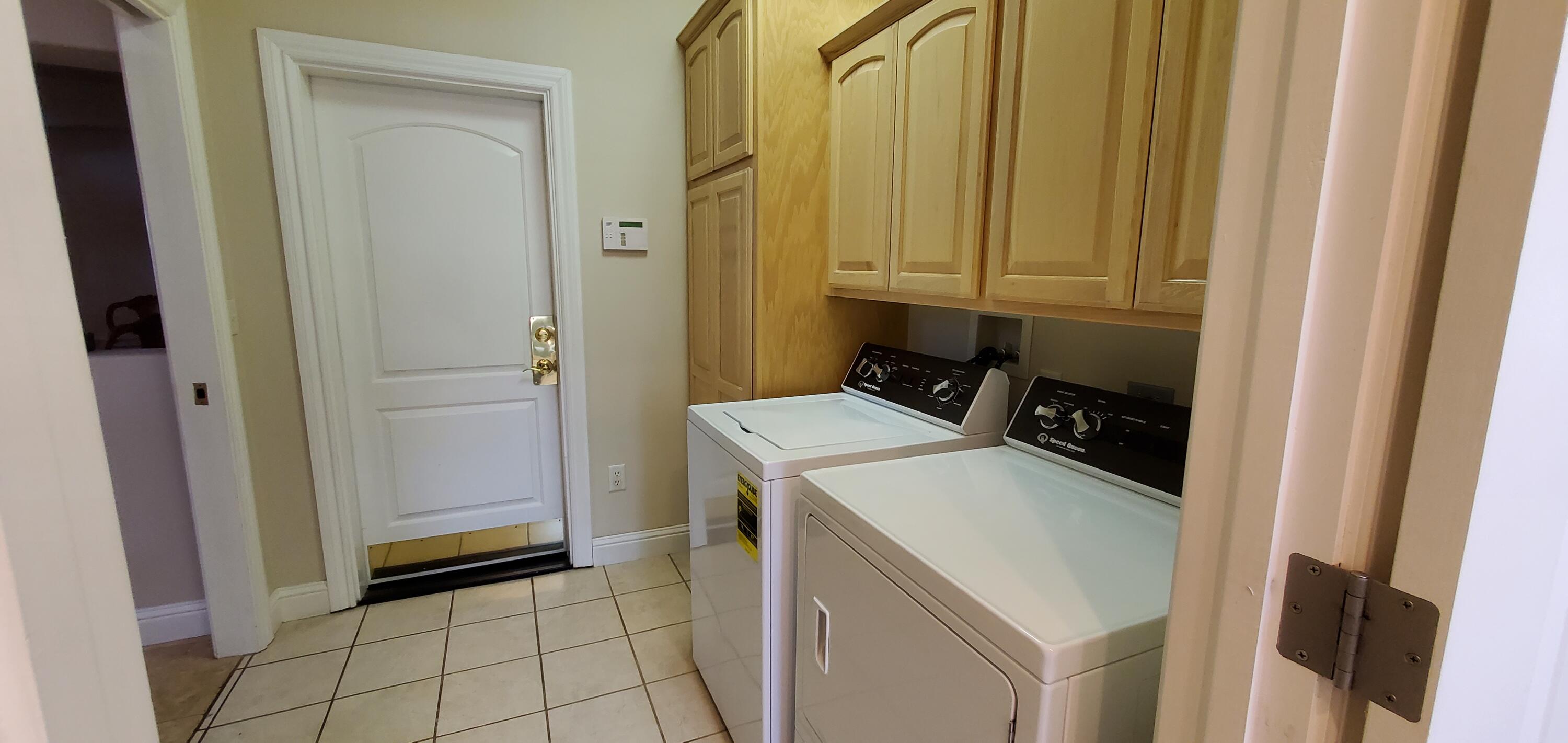 main property photo 78