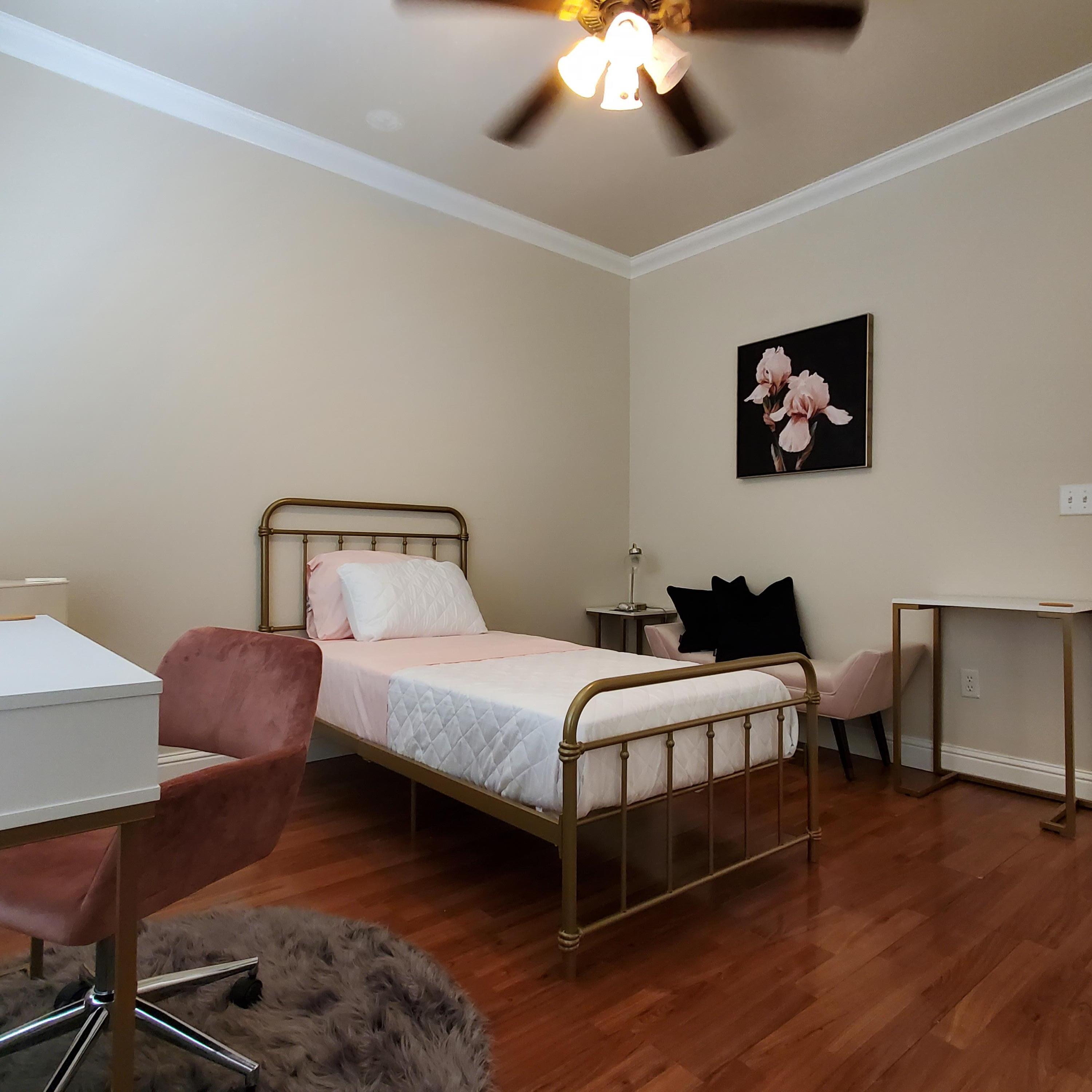main property photo 89