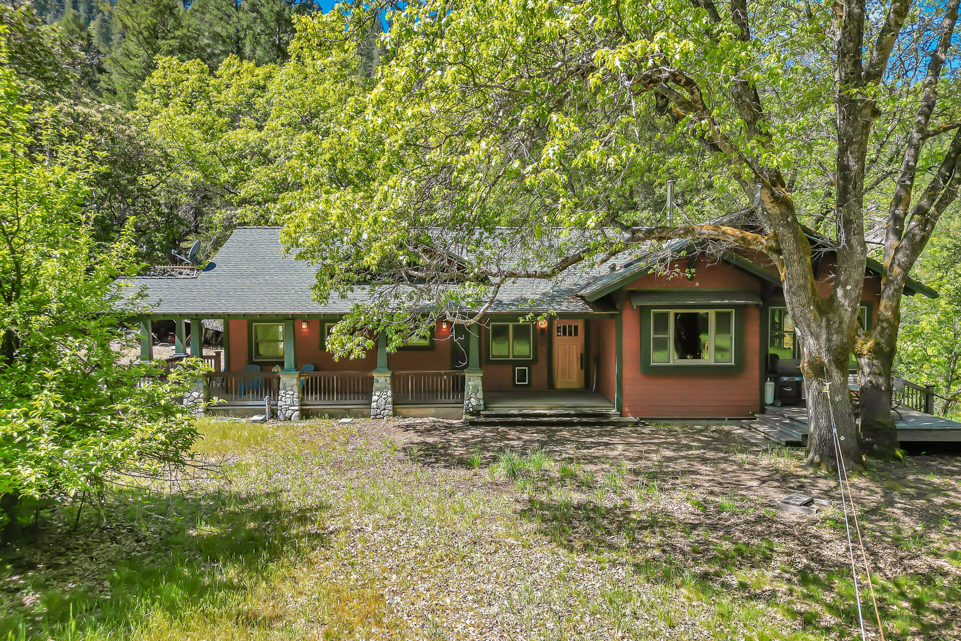 main property photo 51