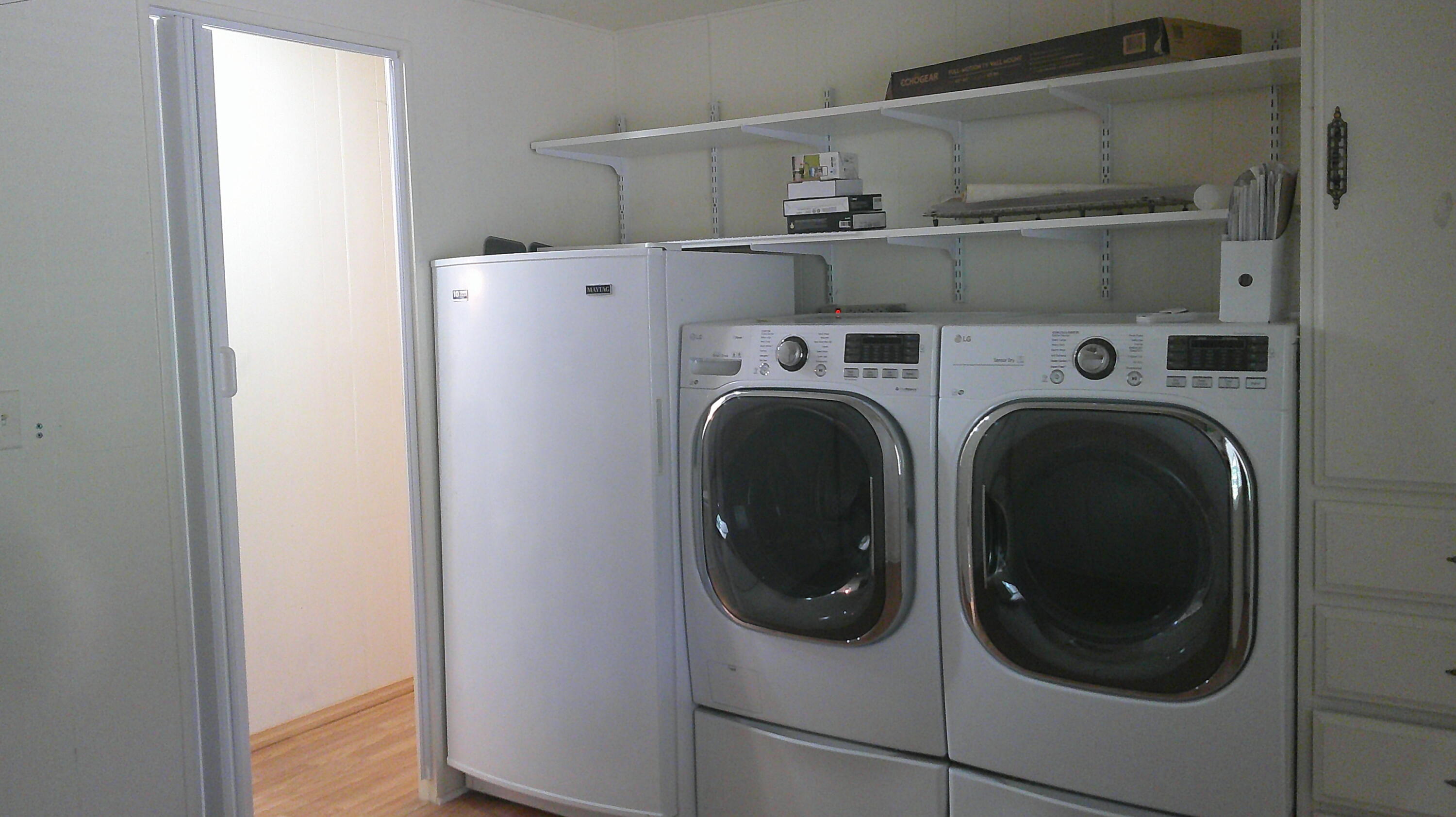 main property photo 23