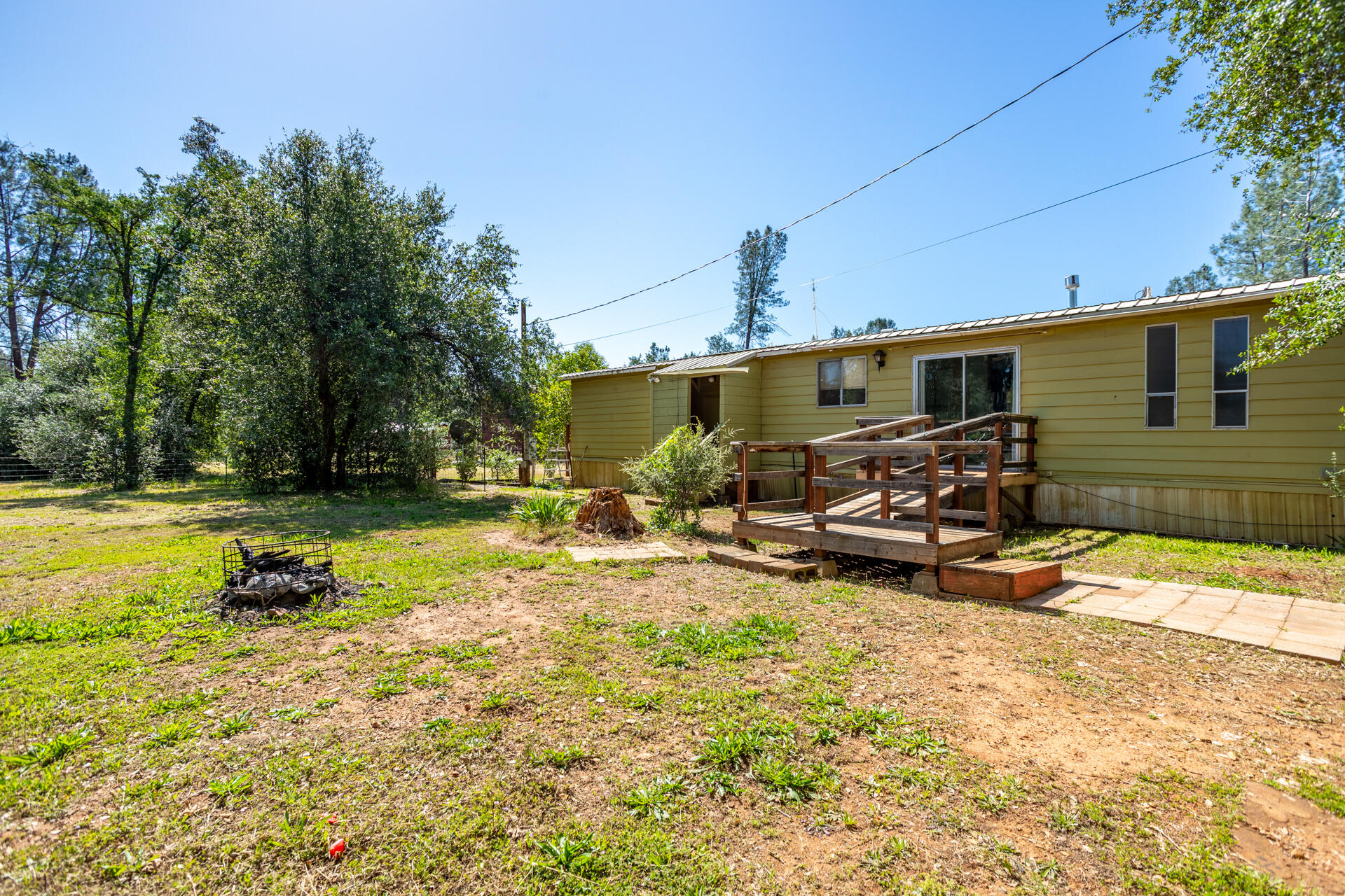 main property photo 18
