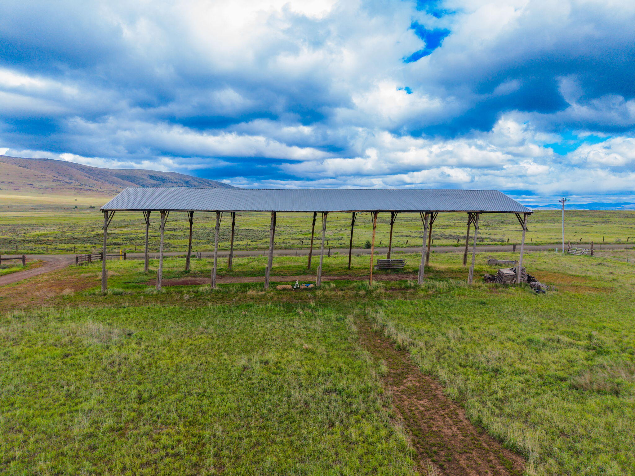 main property photo 33