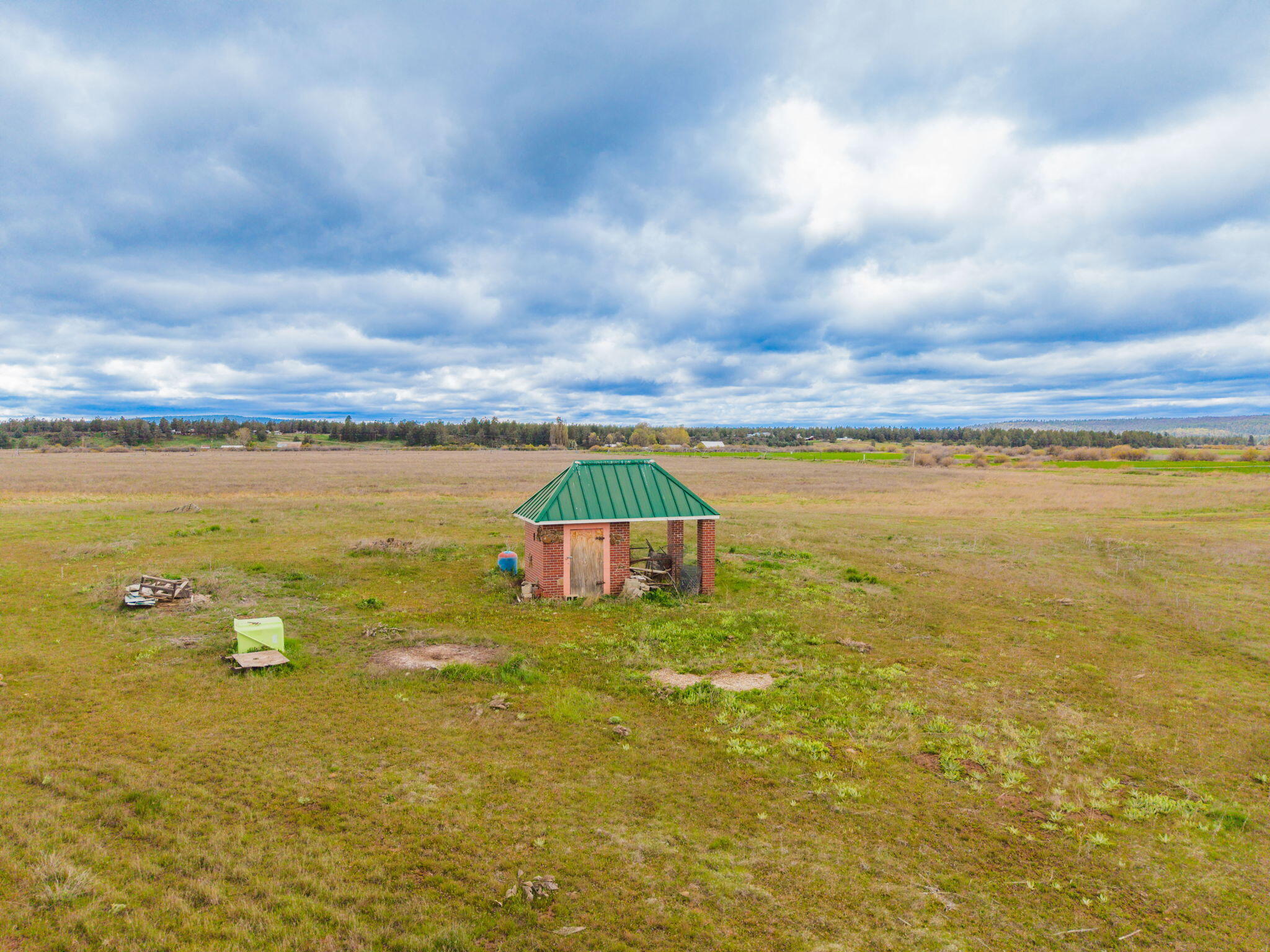 main property photo 48
