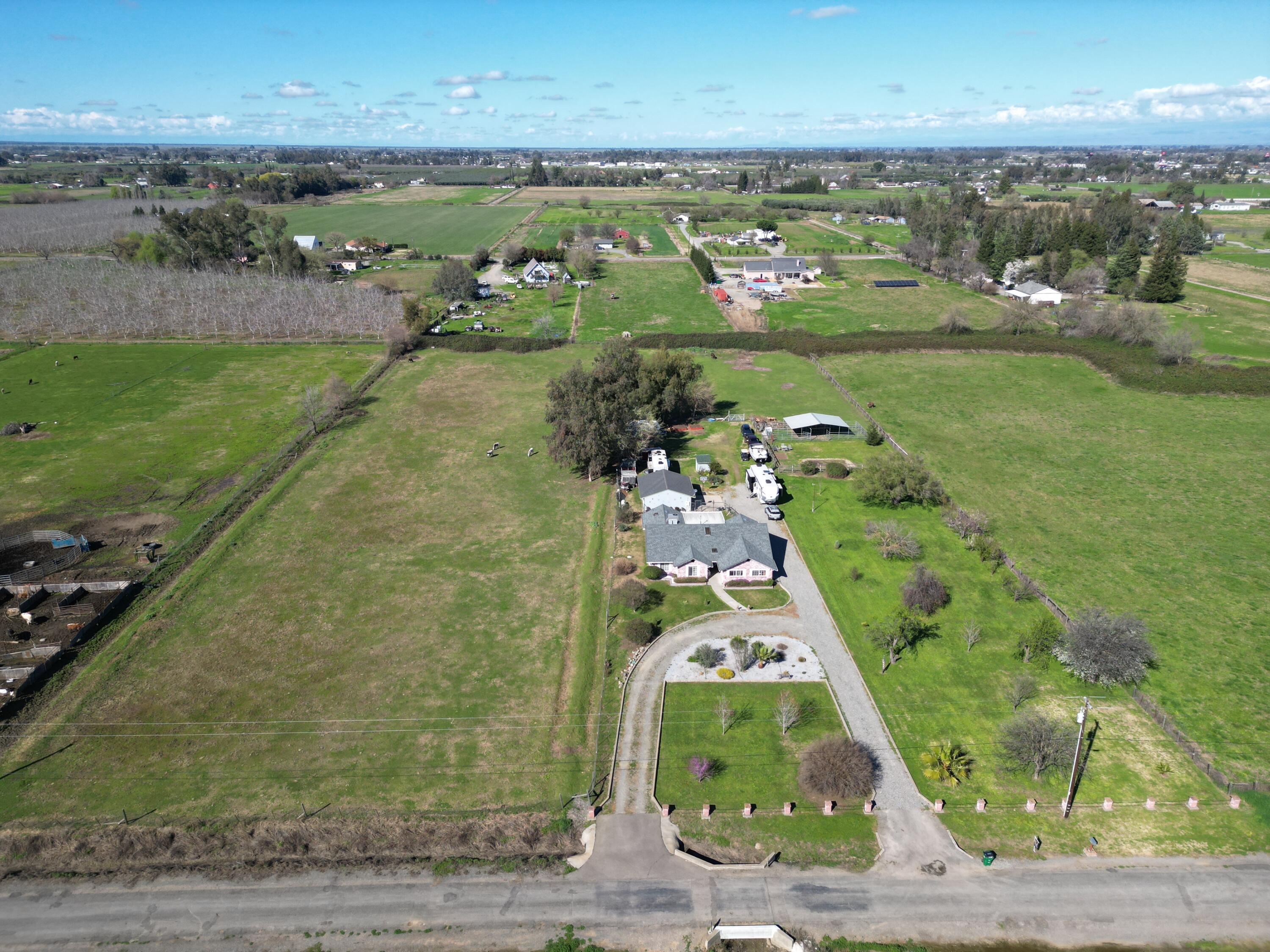 main property photo 59