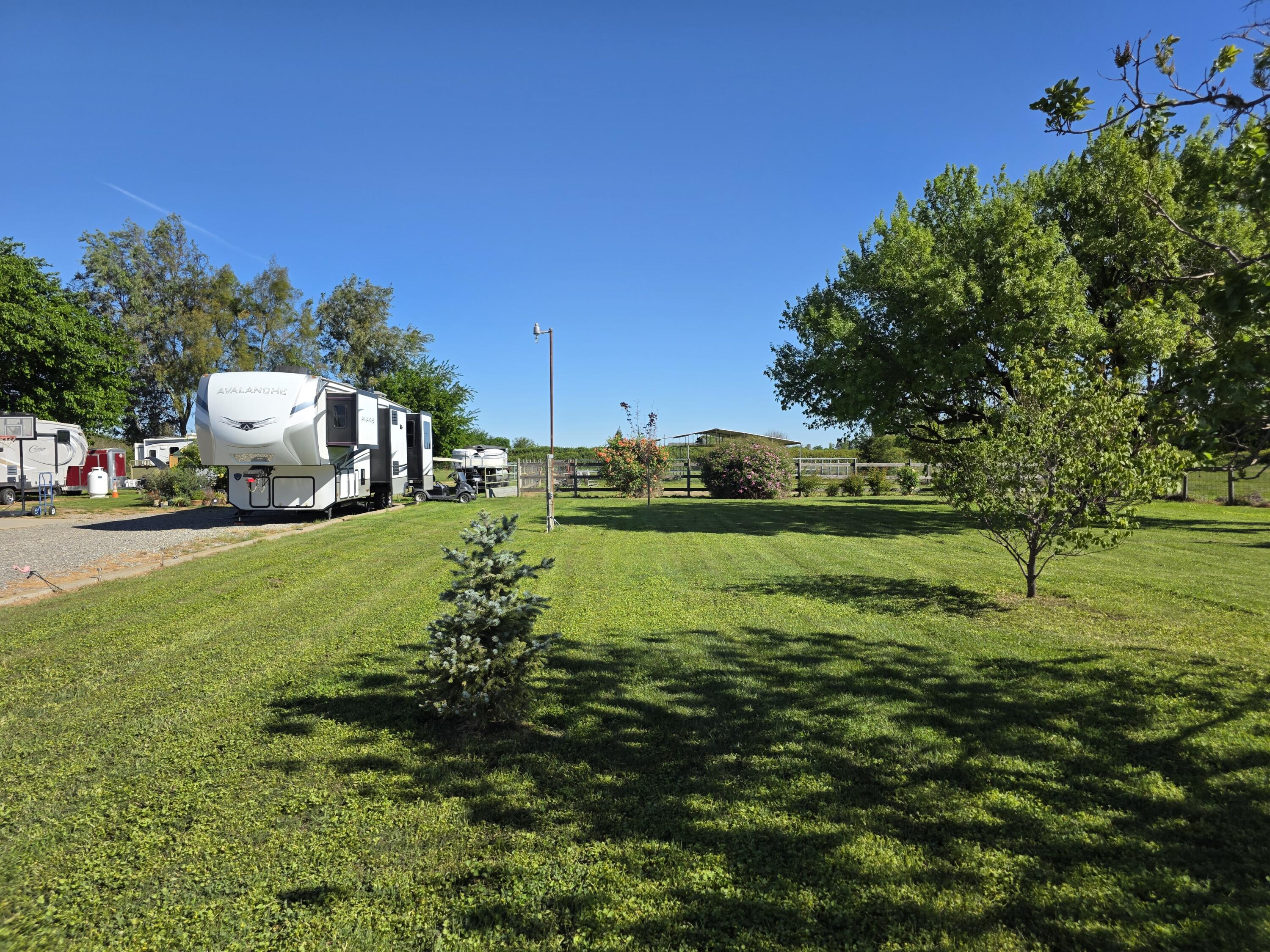 main property photo 66