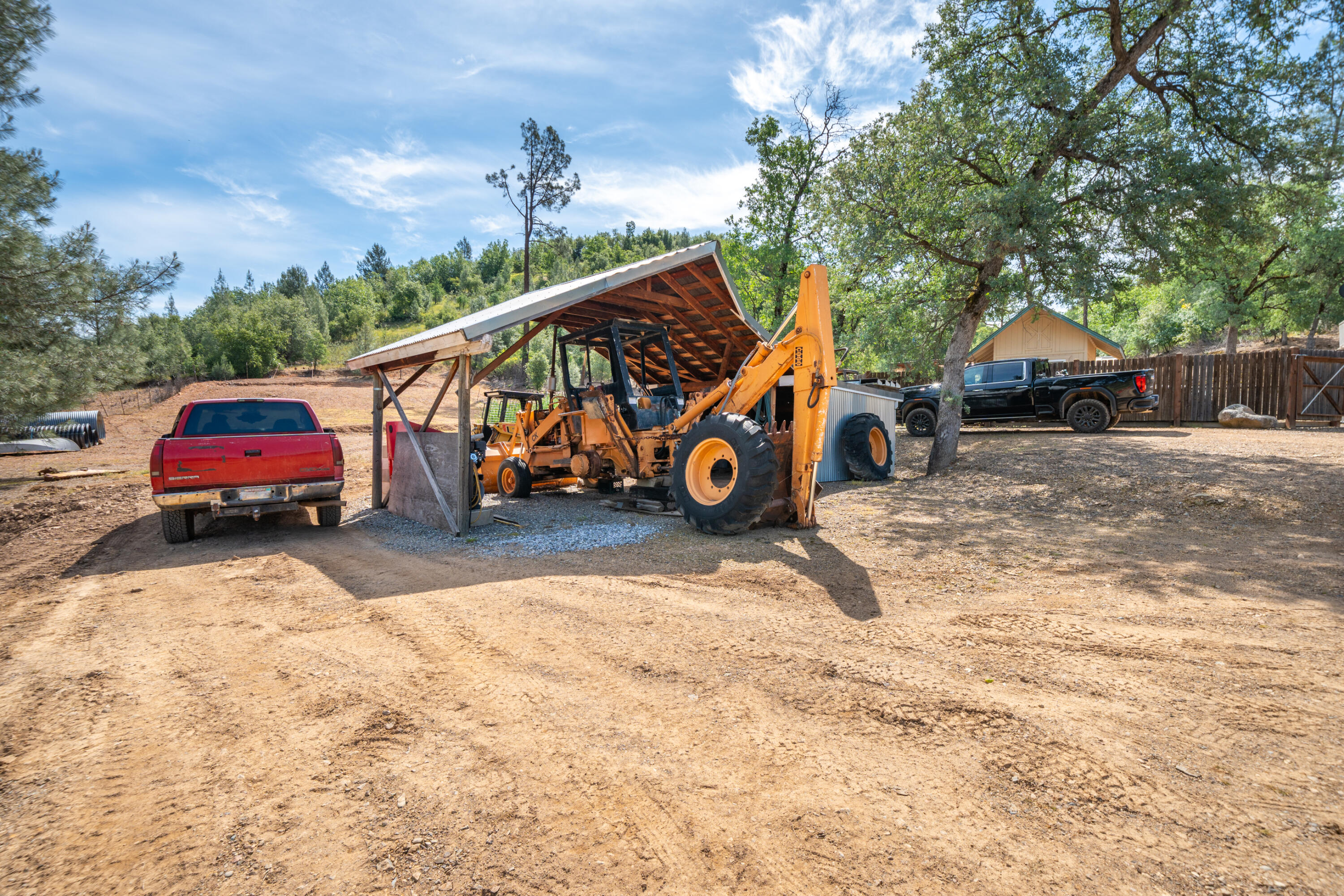 main property photo 42